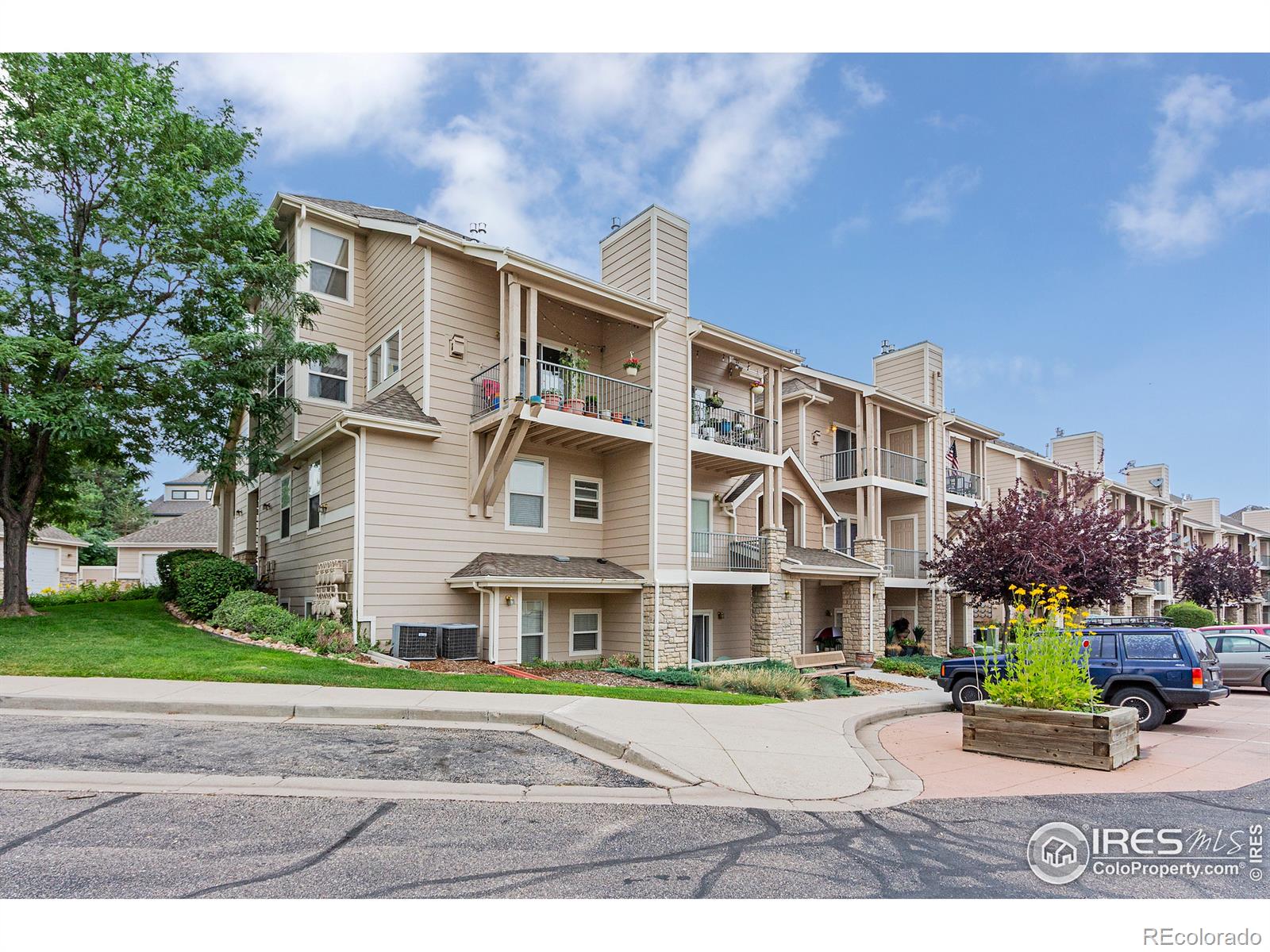 MLS Image #19 for 3945  landings drive,fort collins, Colorado