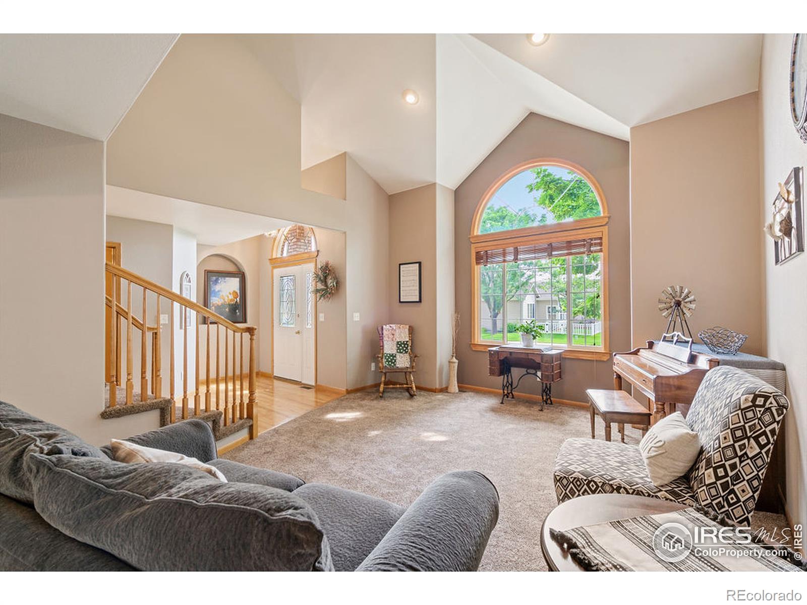 MLS Image #6 for 4023  stoneham drive,loveland, Colorado