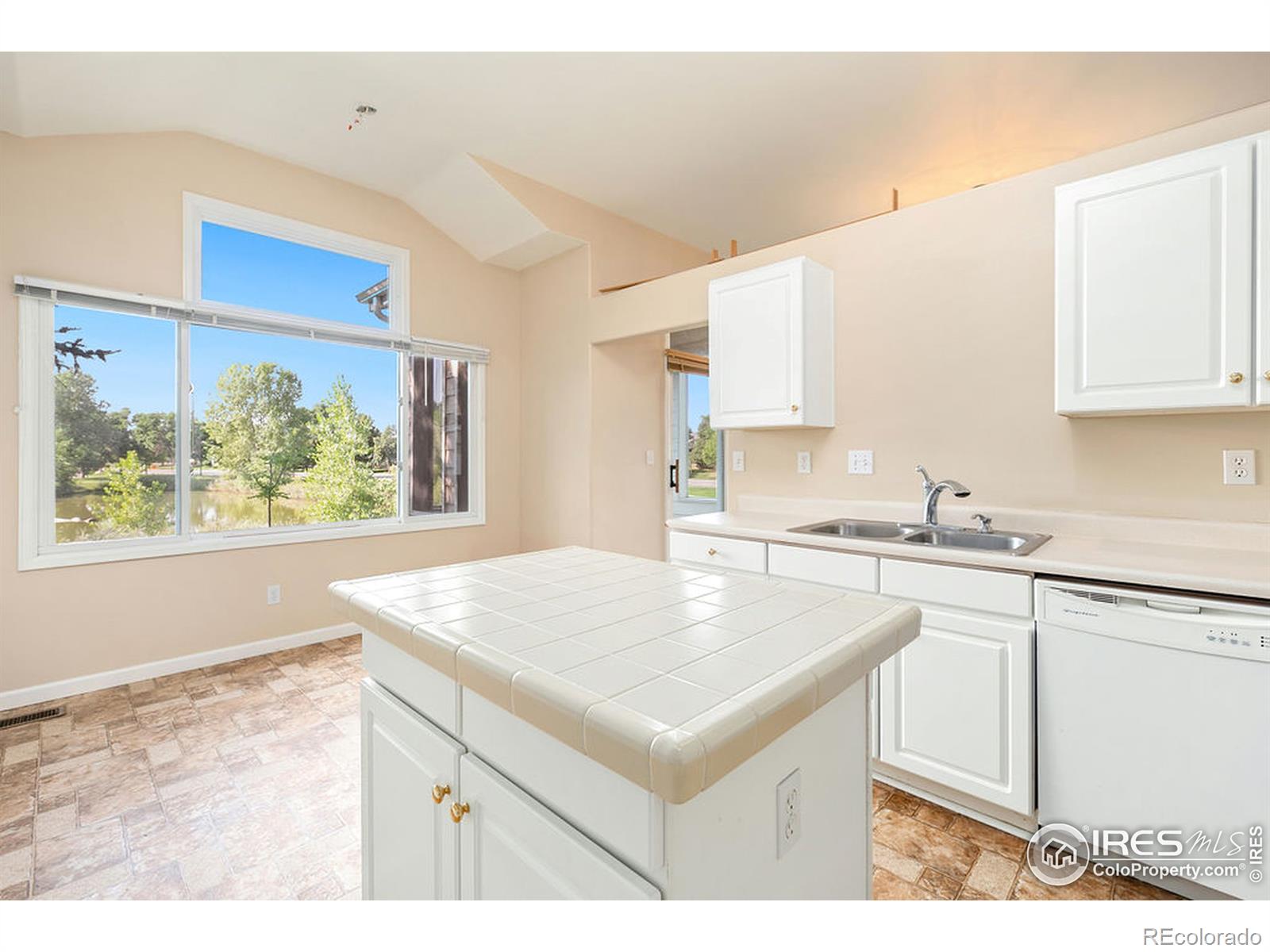 MLS Image #12 for 5000  boardwalk drive,fort collins, Colorado