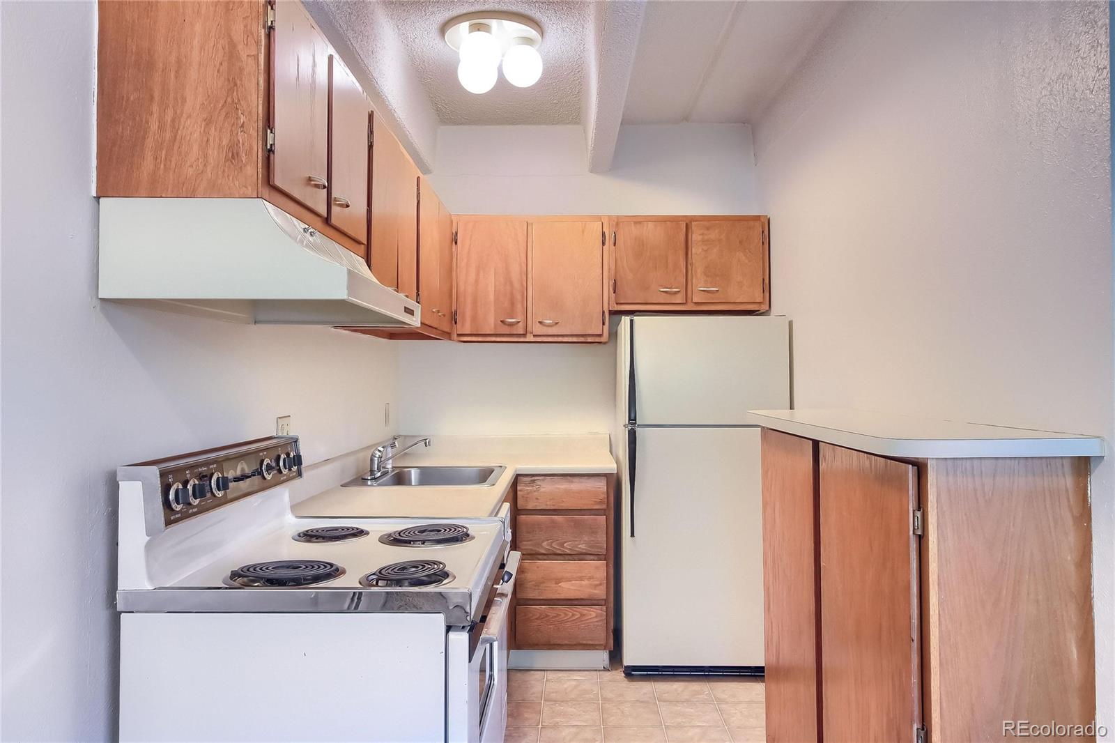 MLS Image #12 for 2401 s gaylord street,denver, Colorado