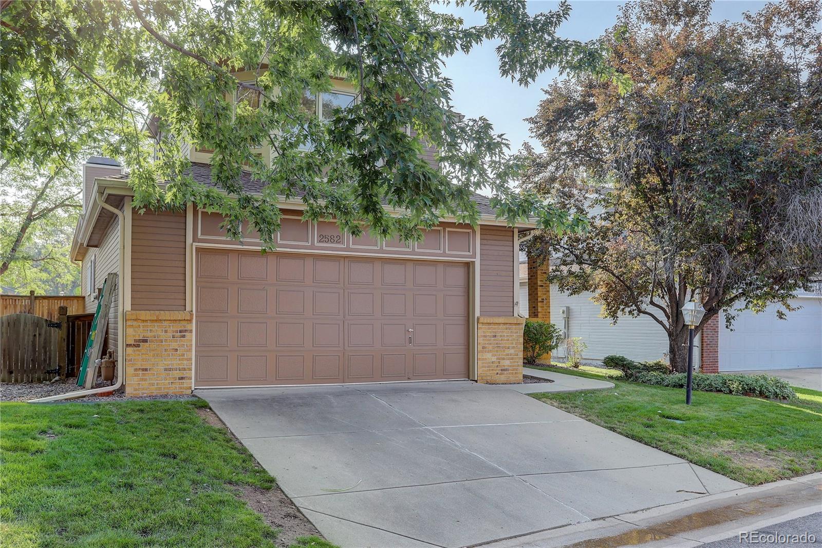 MLS Image #2 for 2582 s independence street,lakewood, Colorado