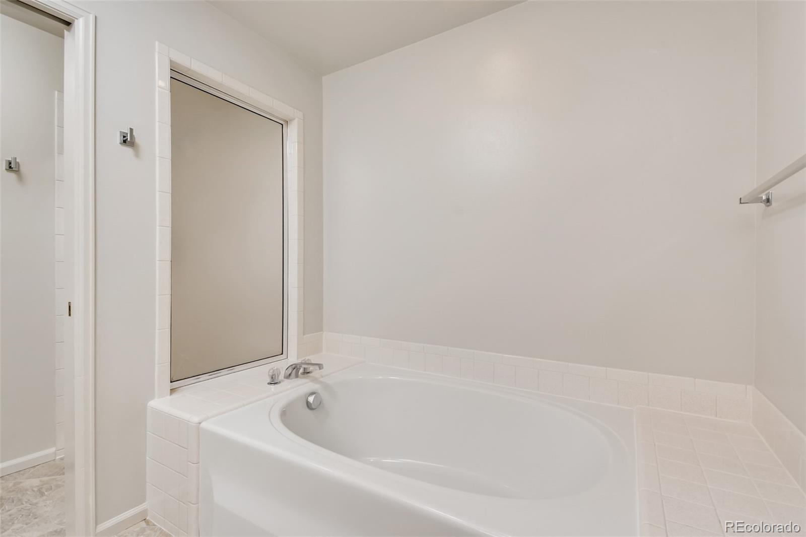 MLS Image #17 for 5295 s cody street,littleton, Colorado