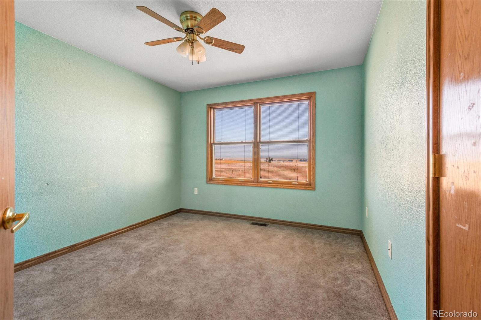 MLS Image #28 for 11837  county road 39 ,fort lupton, Colorado