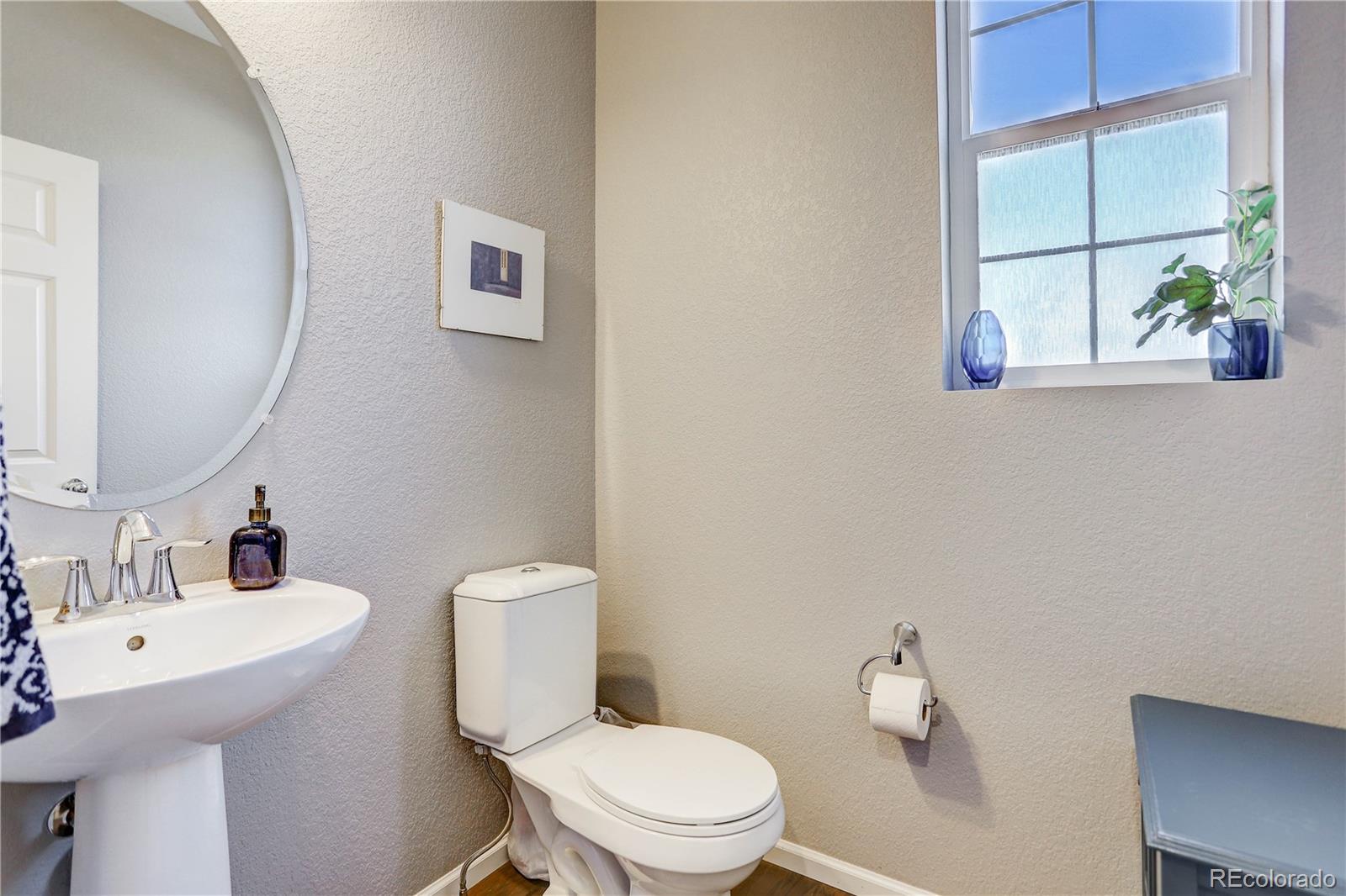 MLS Image #14 for 7008 e 123rd place,thornton, Colorado