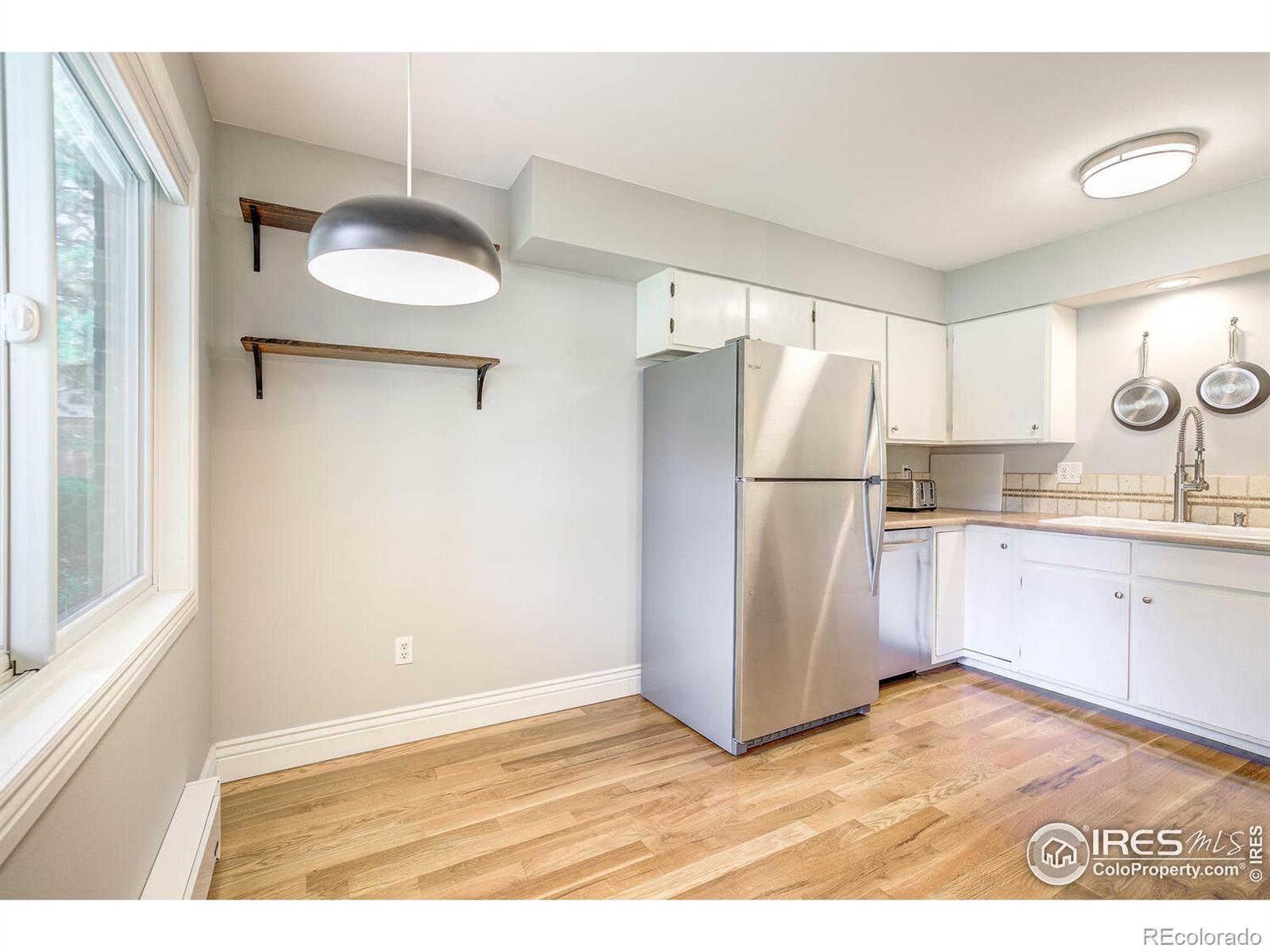 MLS Image #11 for 1024  oxford lane,fort collins, Colorado