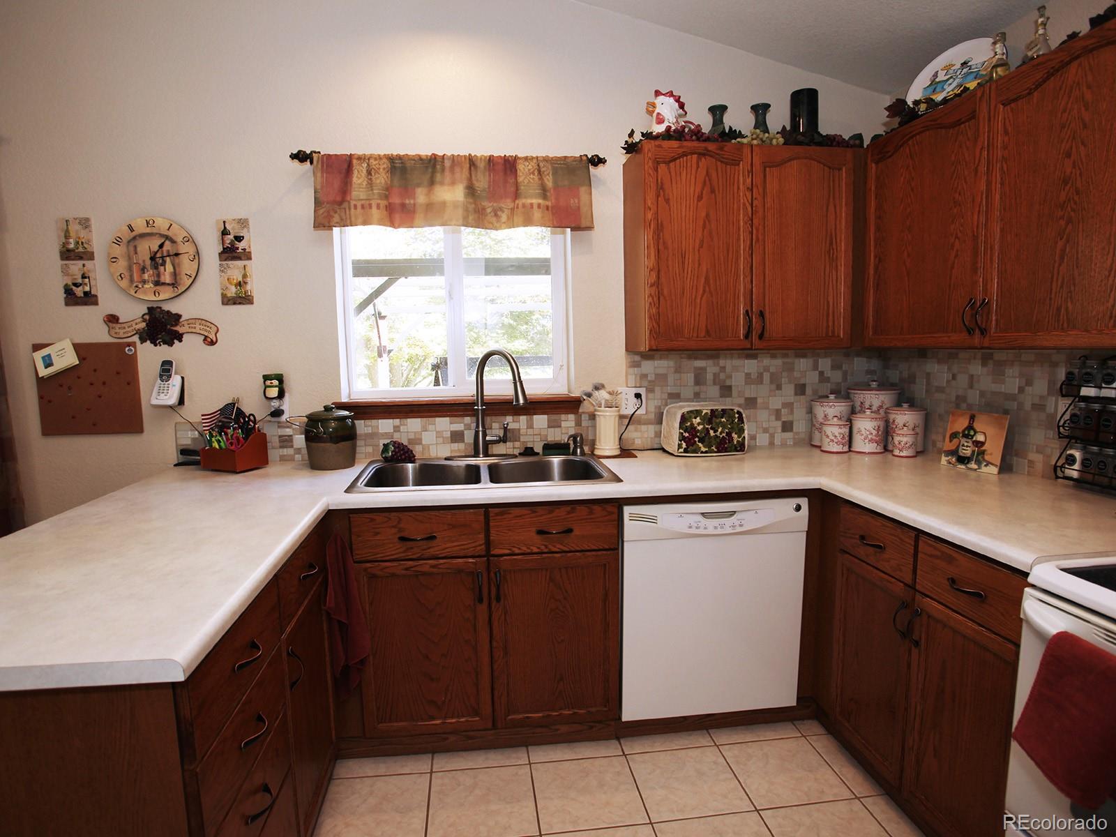 MLS Image #6 for 12726  eudora drive,thornton, Colorado