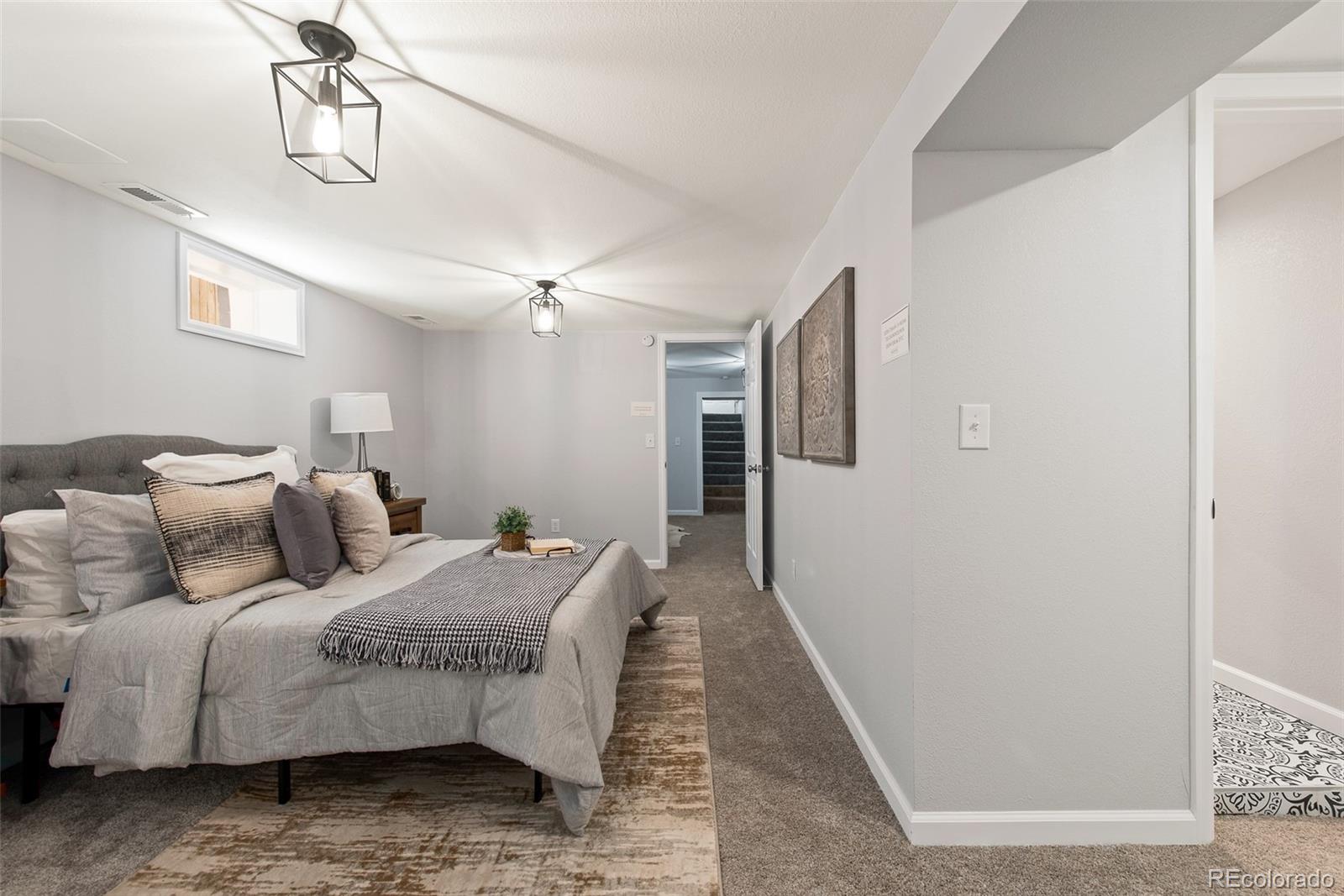 MLS Image #22 for 1327 s logan street,denver, Colorado