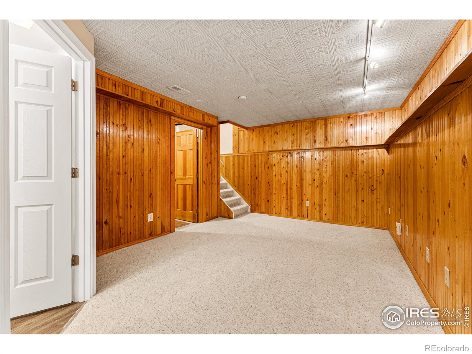 MLS Image #21 for 364  owl drive,louisville, Colorado