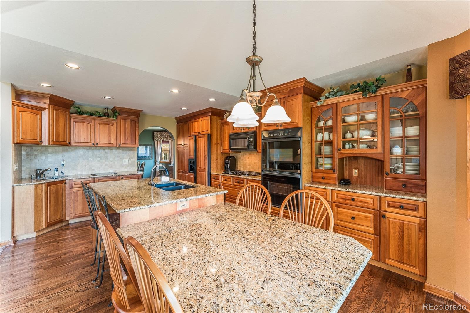 MLS Image #9 for 2528 s xenon court,denver, Colorado