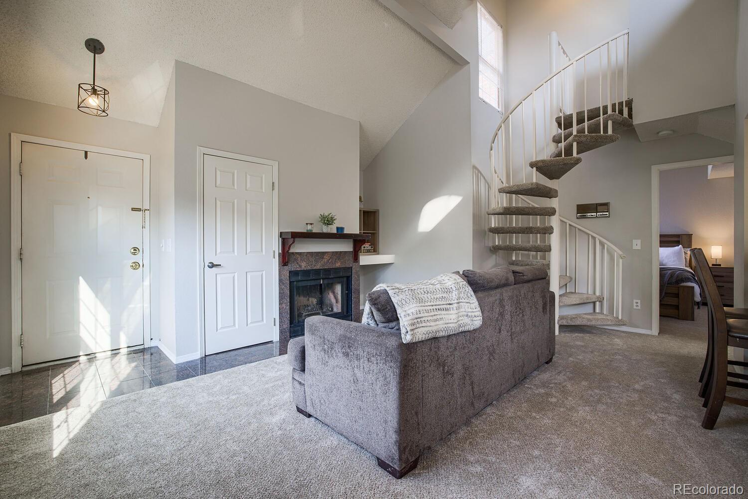 MLS Image #7 for 4923 s carson street,aurora, Colorado