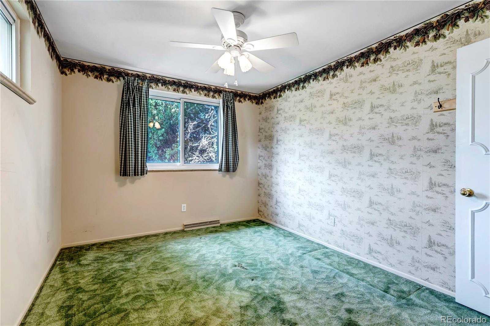 MLS Image #24 for 2502  beech court,golden, Colorado