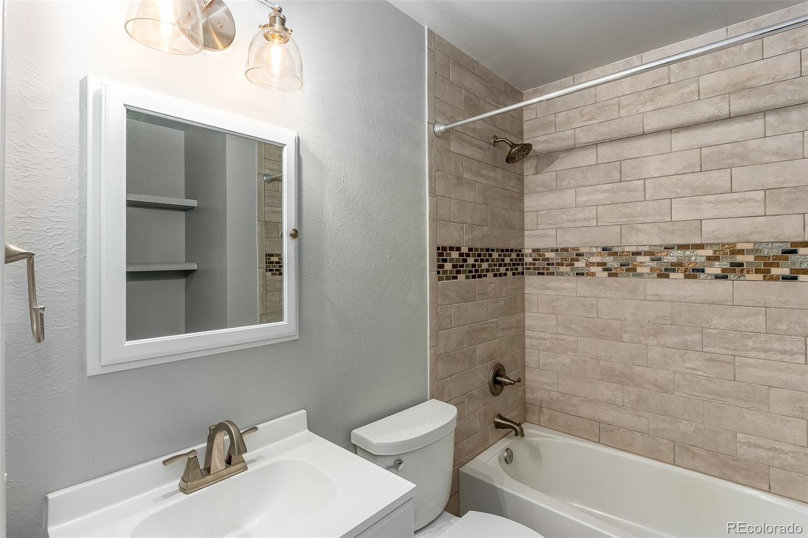 MLS Image #13 for 2340  heartwood court,lafayette, Colorado