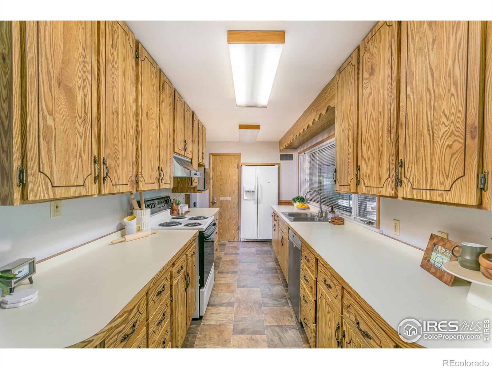 MLS Image #12 for 616 n taft hill road,fort collins, Colorado