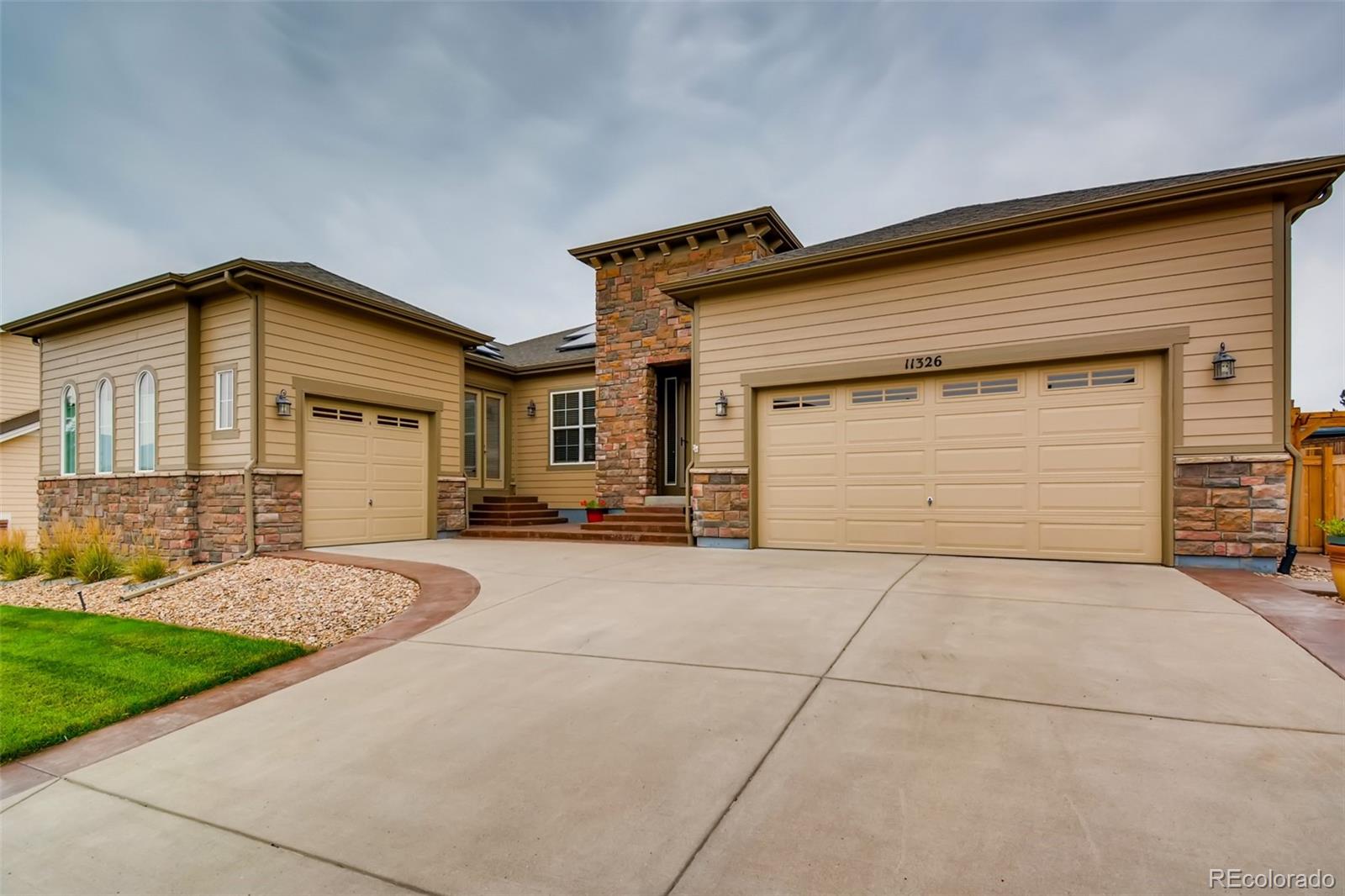 MLS Image #0 for 11326 w tanforan circle,littleton, Colorado