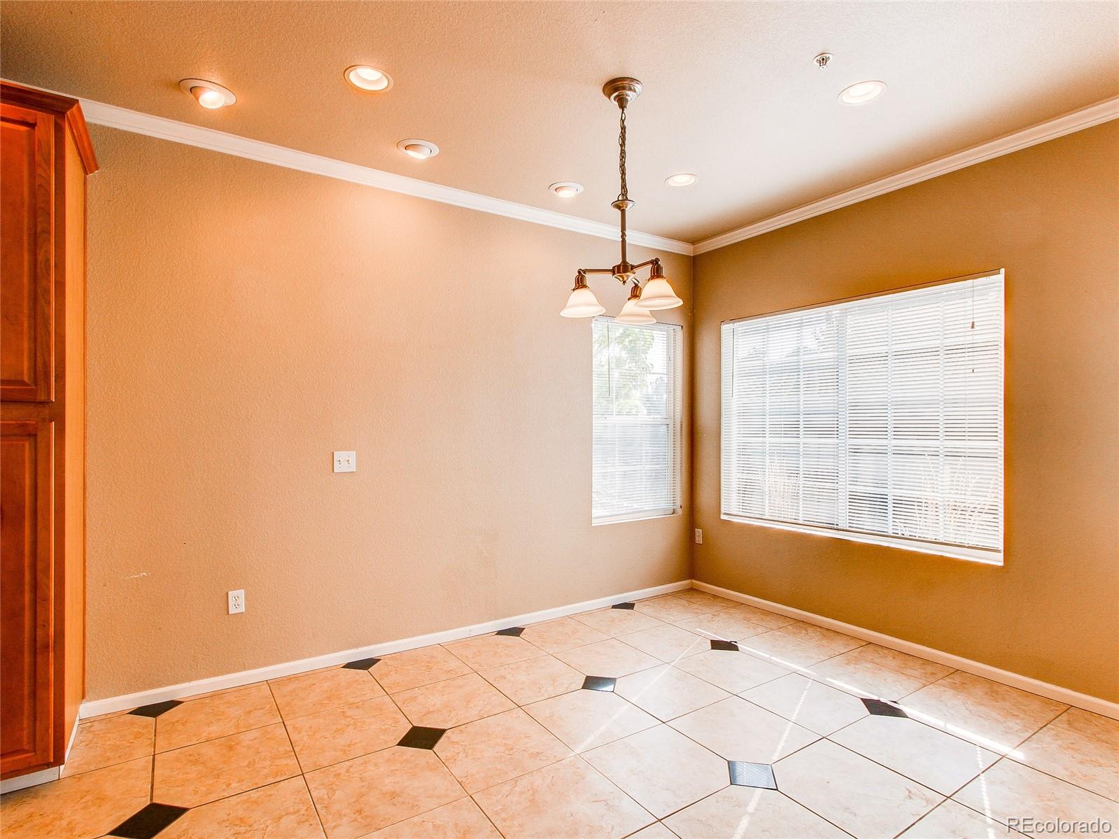 MLS Image #7 for 3555 s zeno way,aurora, Colorado