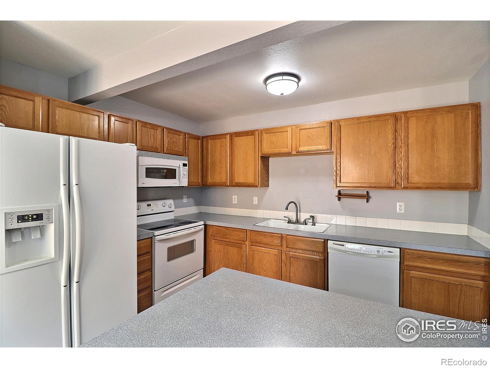 MLS Image #14 for 727  2nd street,windsor, Colorado