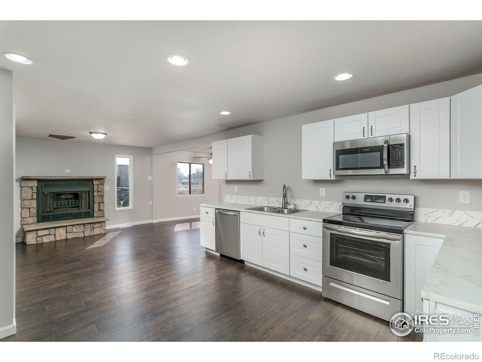MLS Image #11 for 35895  pacific avenue,galeton, Colorado