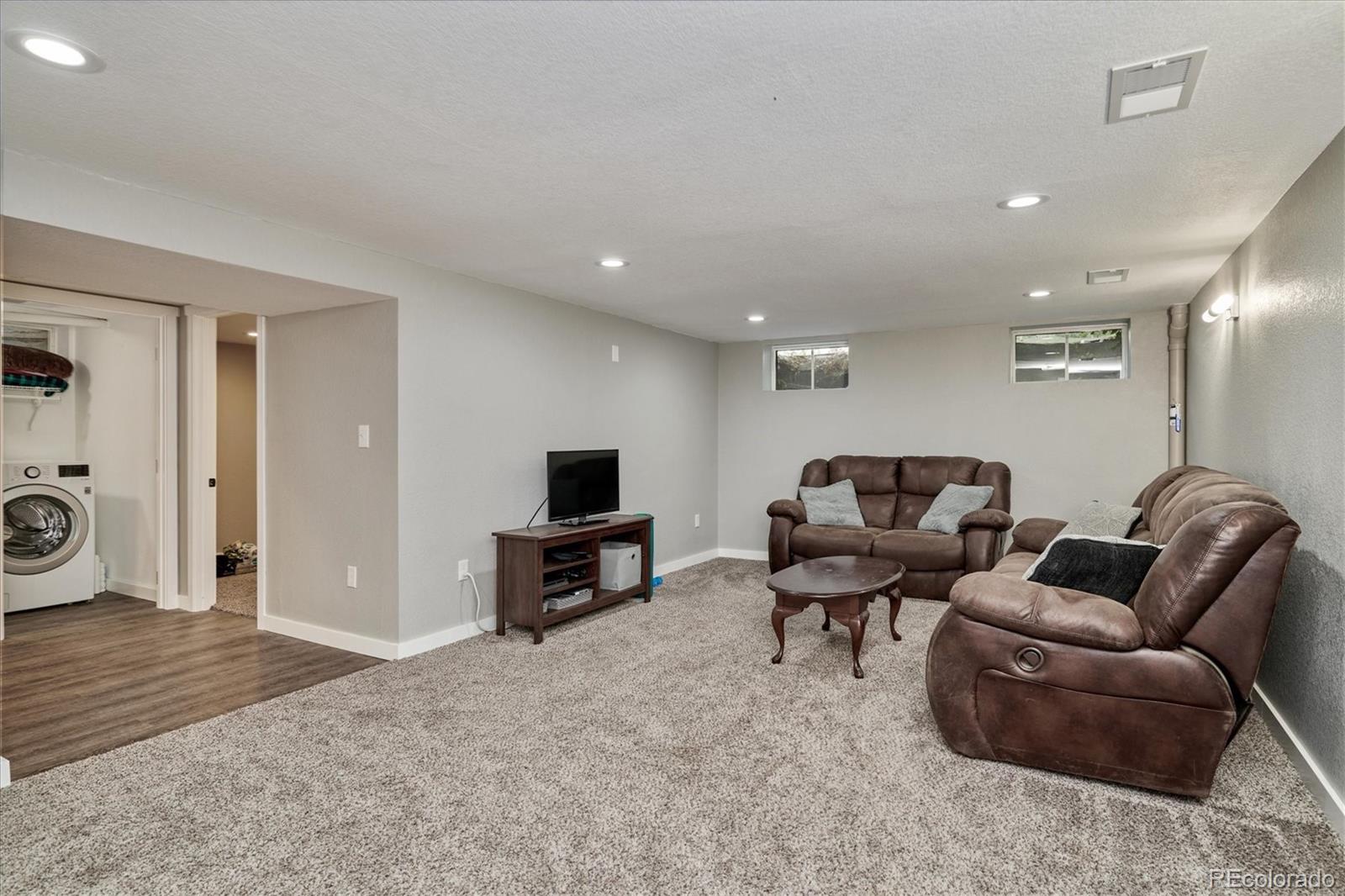 MLS Image #11 for 2333  macon street,aurora, Colorado