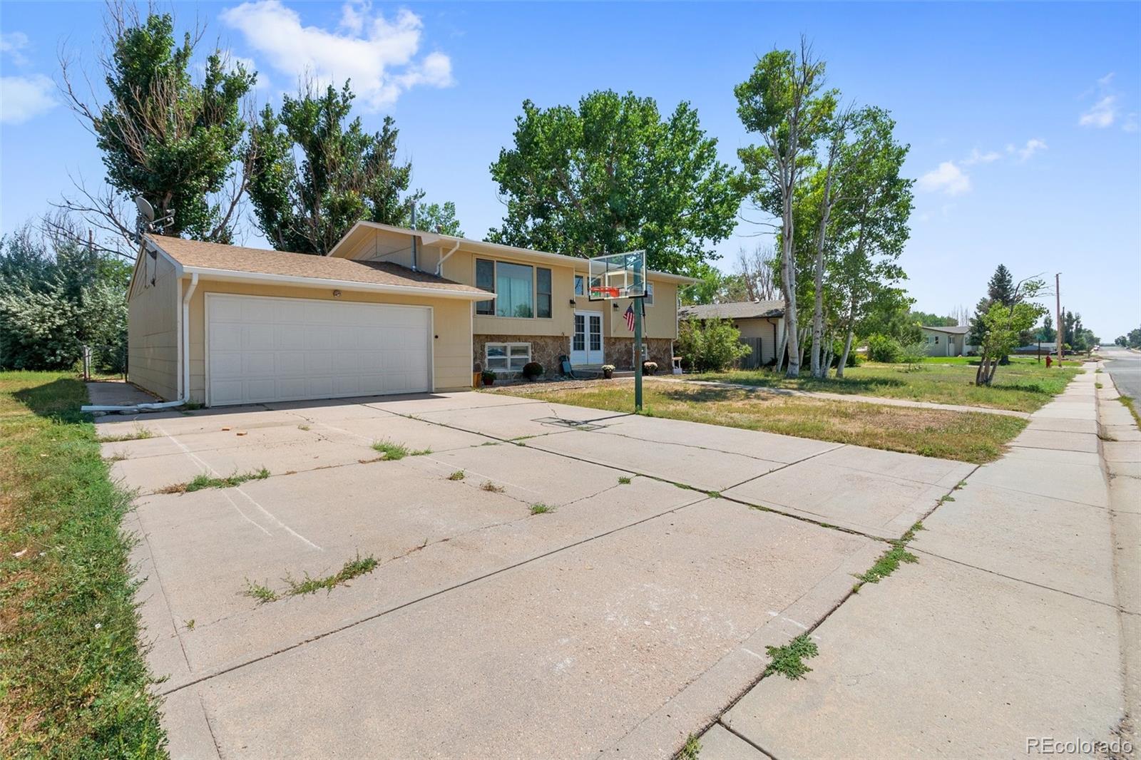 MLS Image #1 for 920  h avenue,limon, Colorado