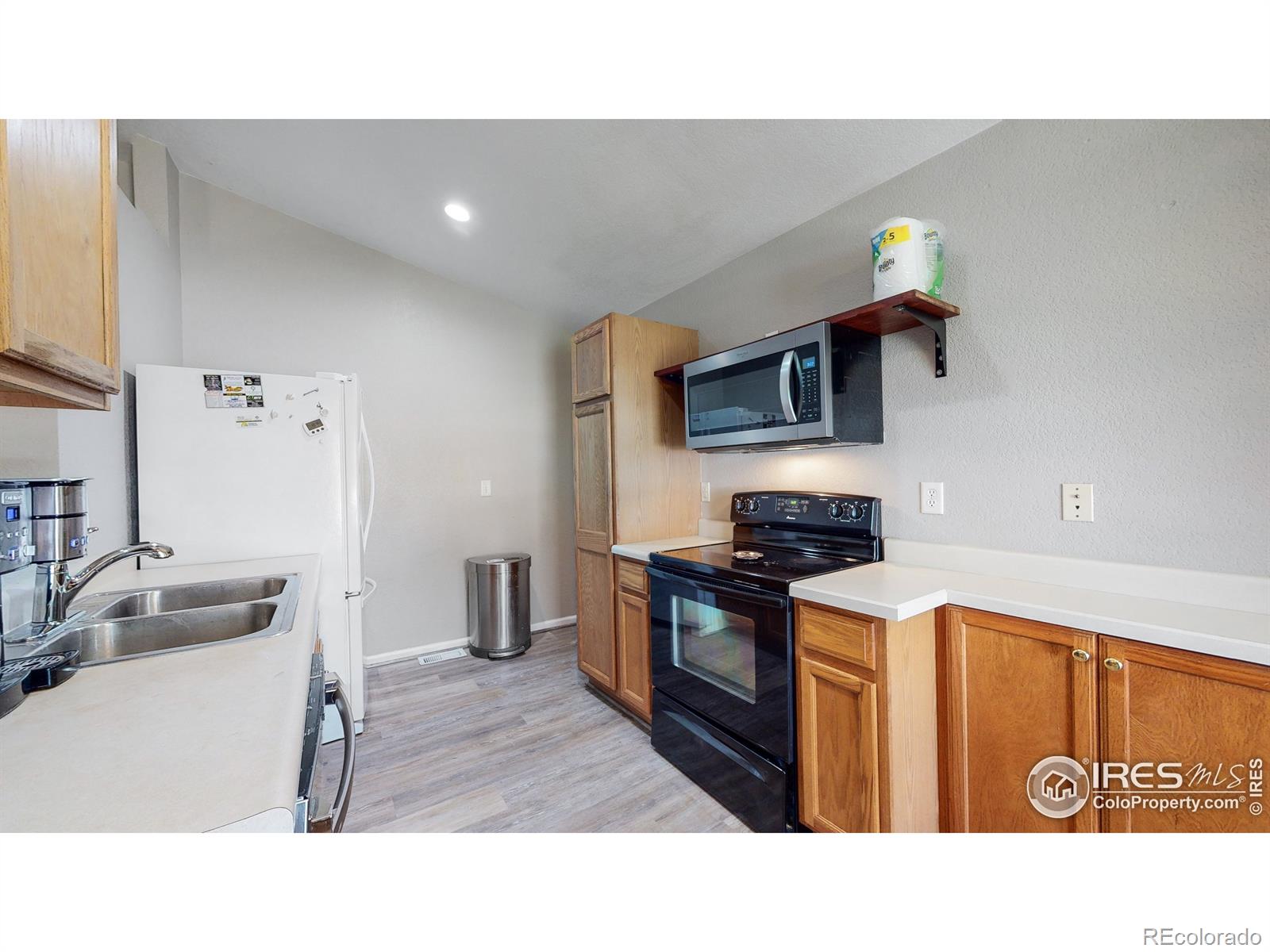 MLS Image #7 for 2210  a st rd,greeley, Colorado