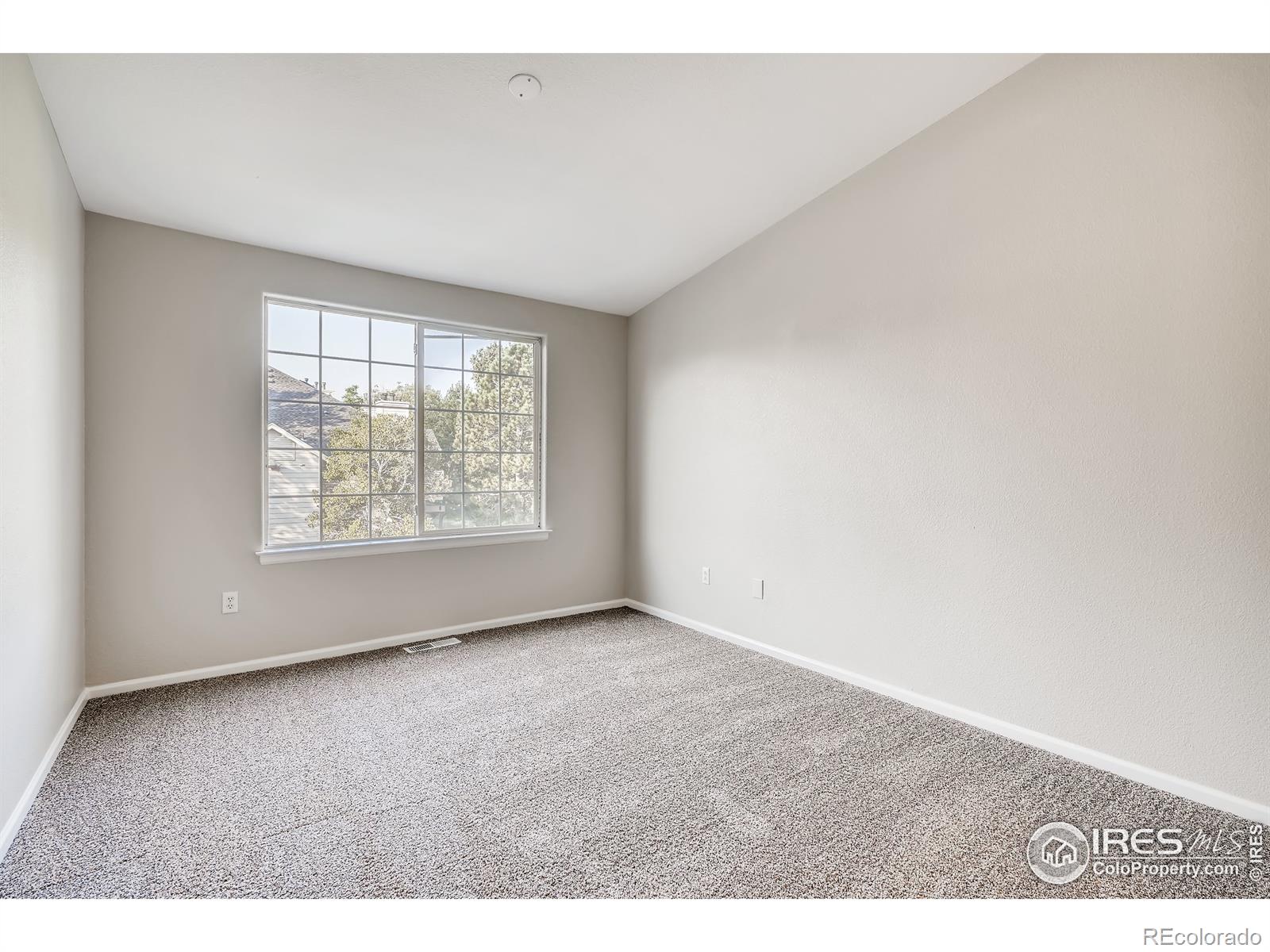 MLS Image #13 for 9530 e florida avenue,denver, Colorado