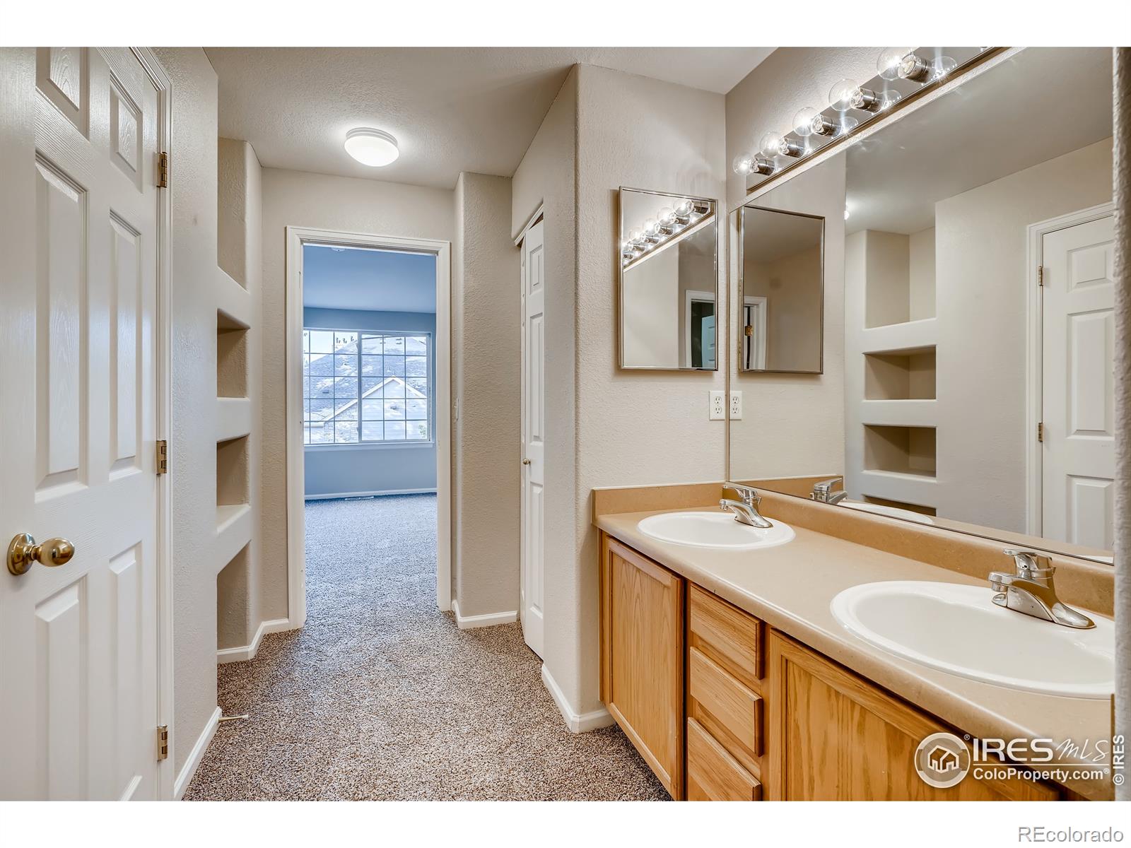 MLS Image #18 for 9530 e florida avenue,denver, Colorado