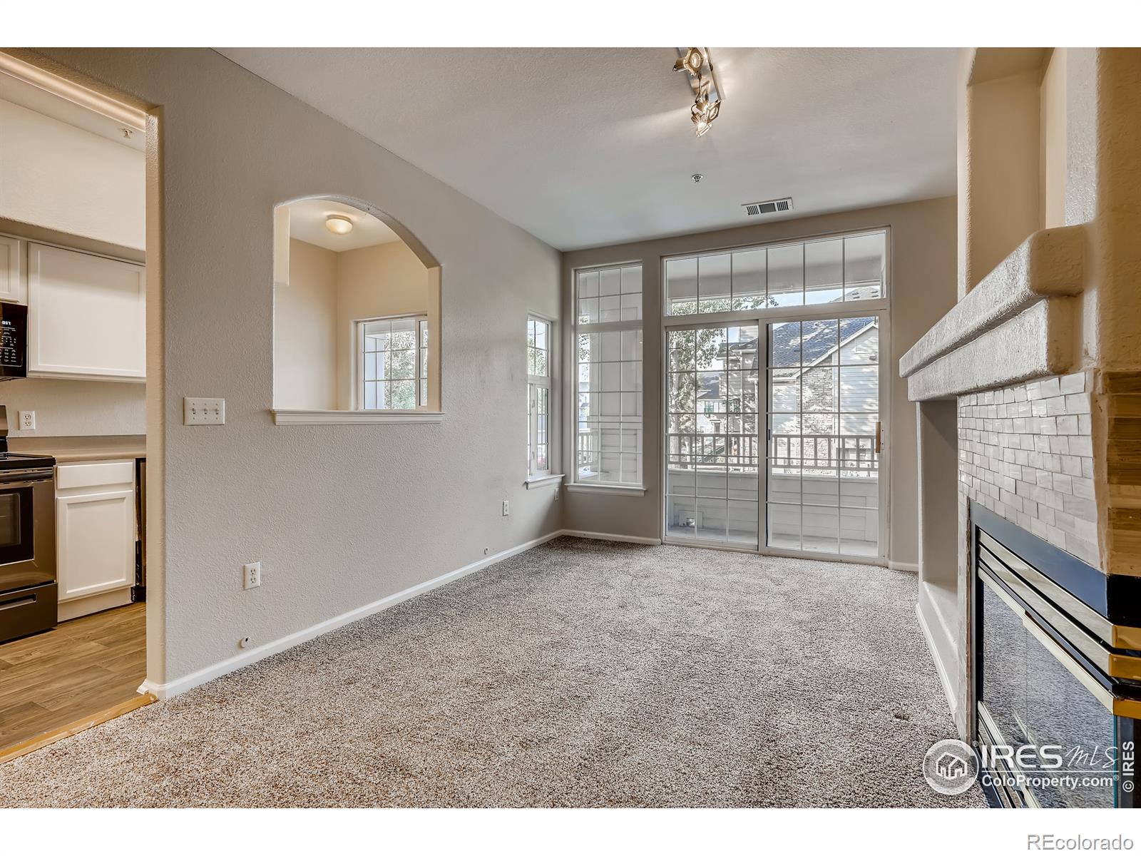 MLS Image #3 for 9530 e florida avenue,denver, Colorado
