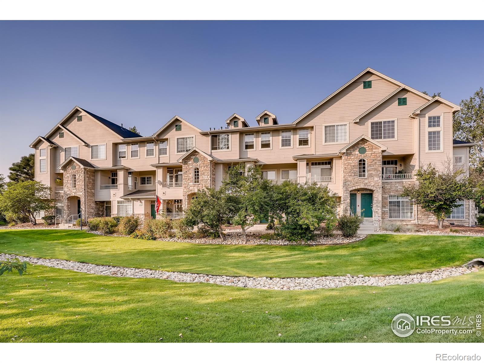 MLS Image #31 for 9530 e florida avenue,denver, Colorado