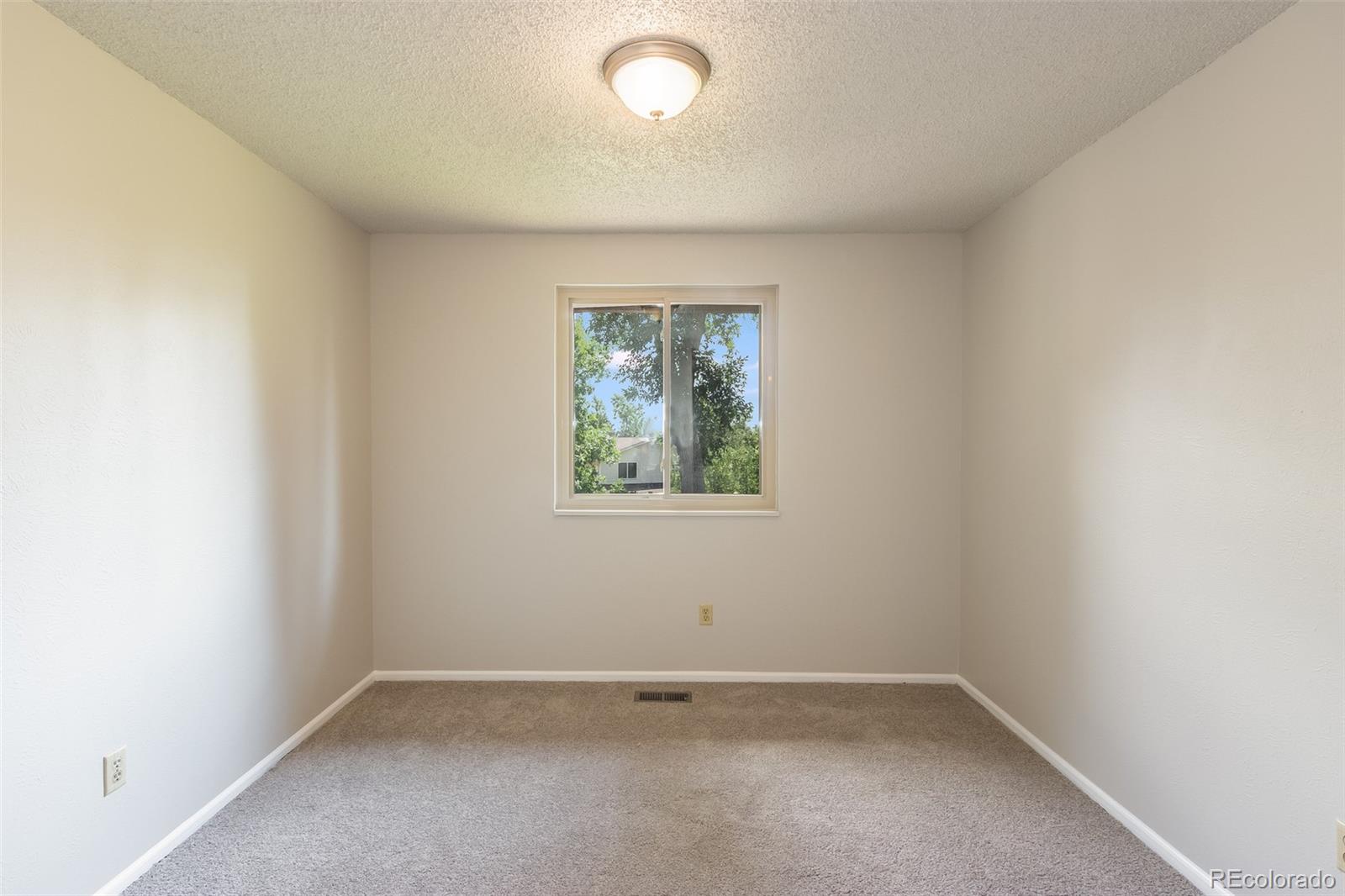 MLS Image #11 for 11720 w 74th avenue,arvada, Colorado