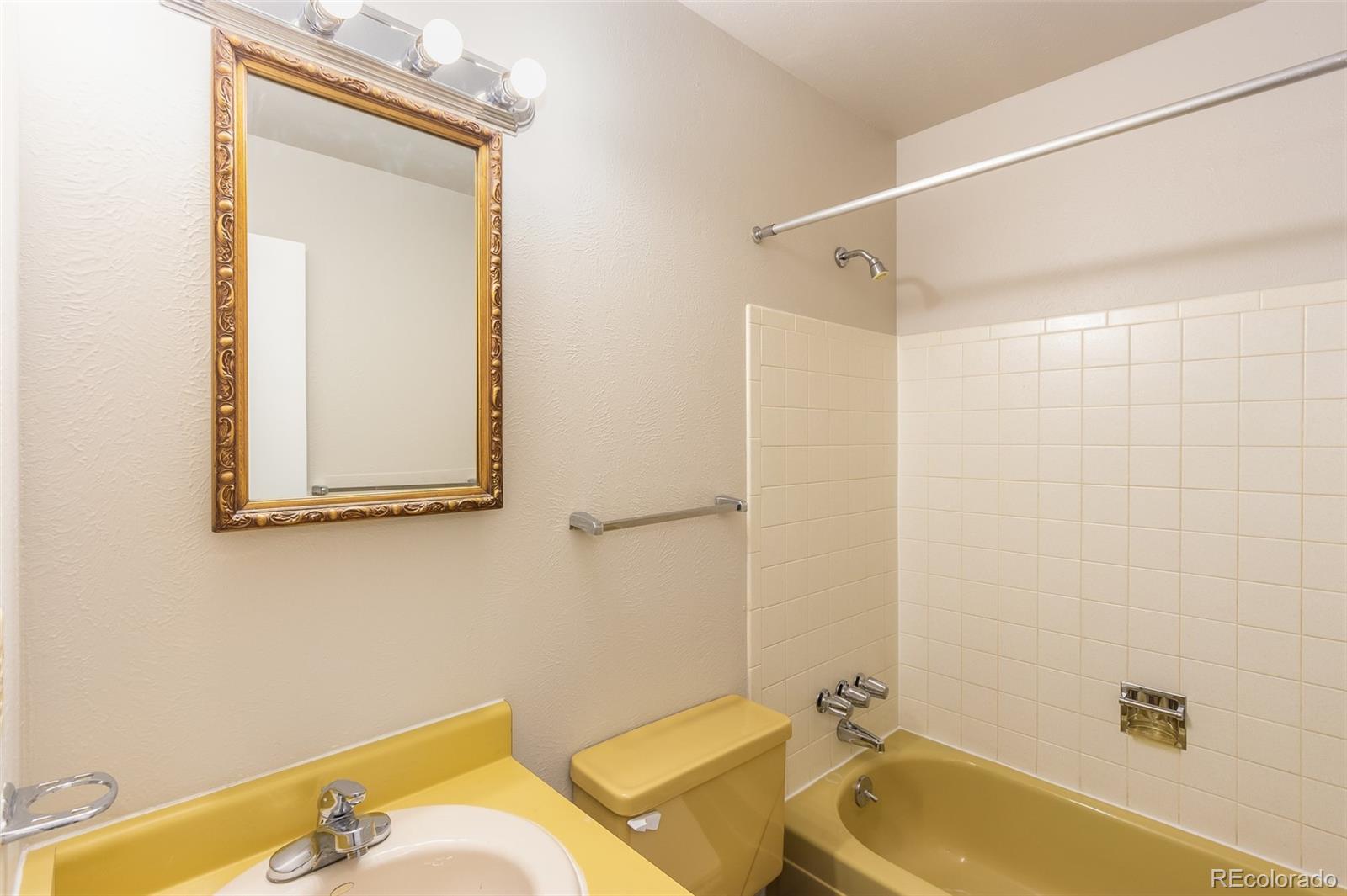 MLS Image #14 for 11720 w 74th avenue,arvada, Colorado