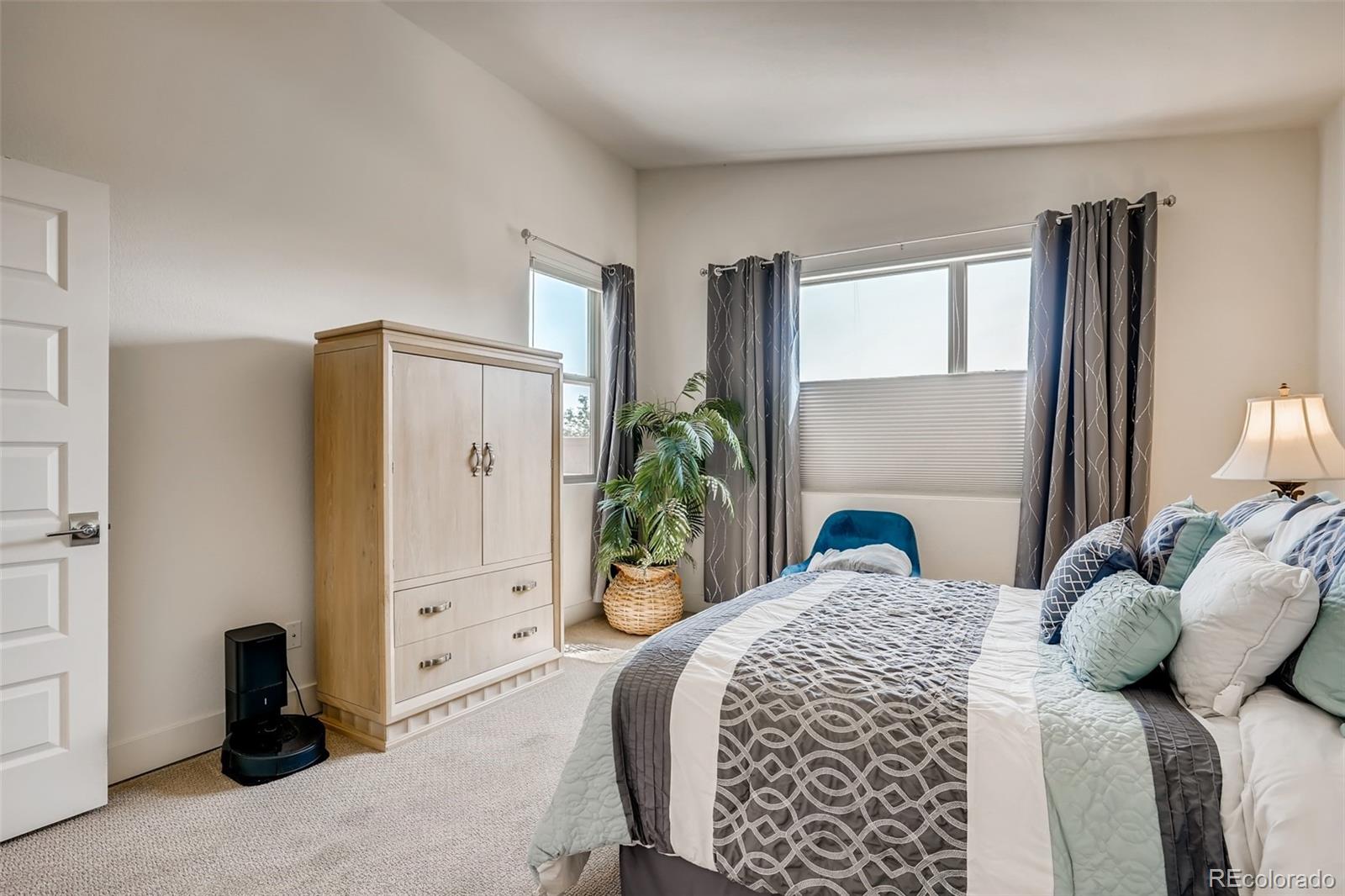 MLS Image #7 for 19596 e sunset circle,centennial, Colorado