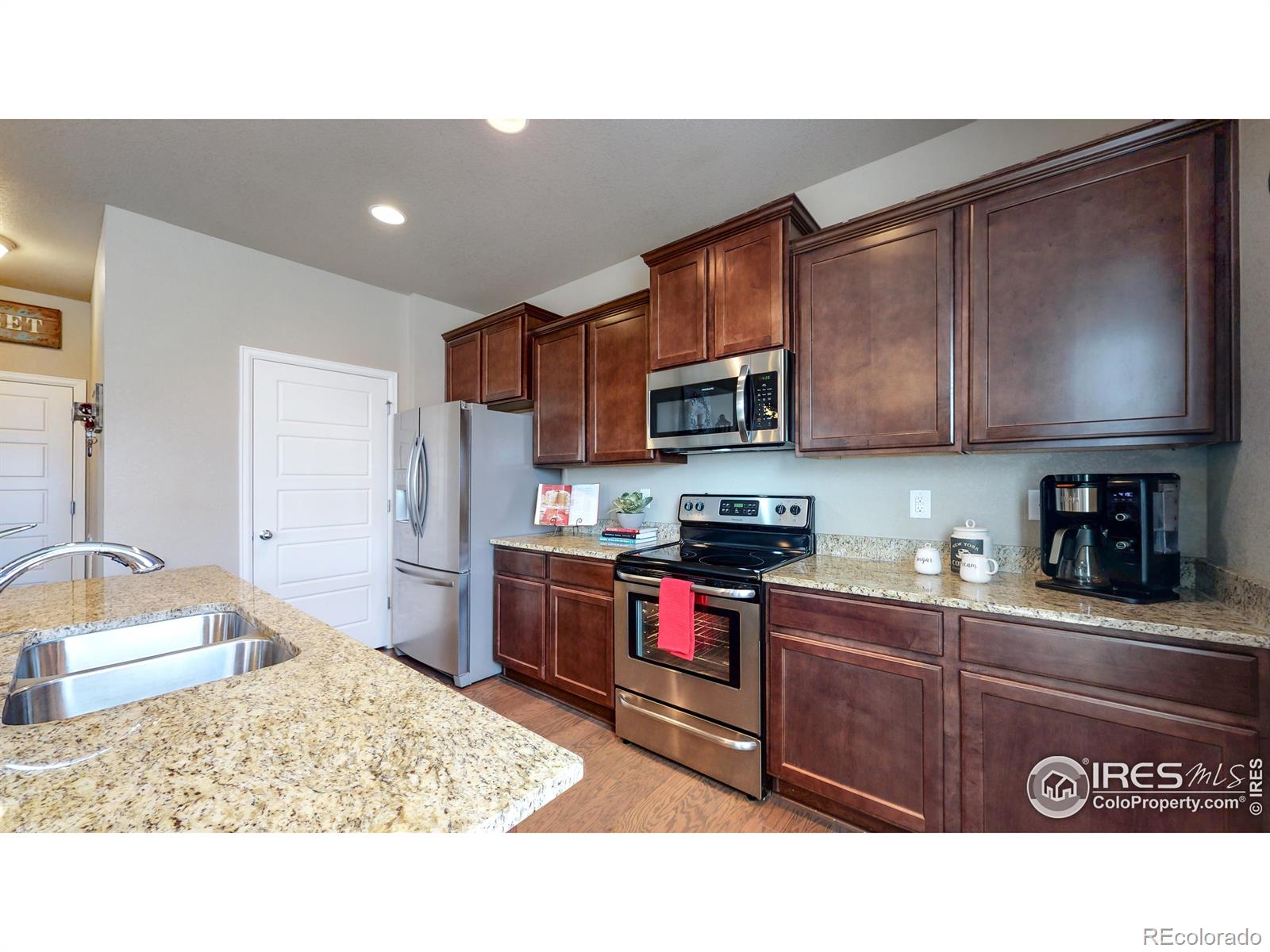 MLS Image #10 for 2282  stonefish drive,windsor, Colorado