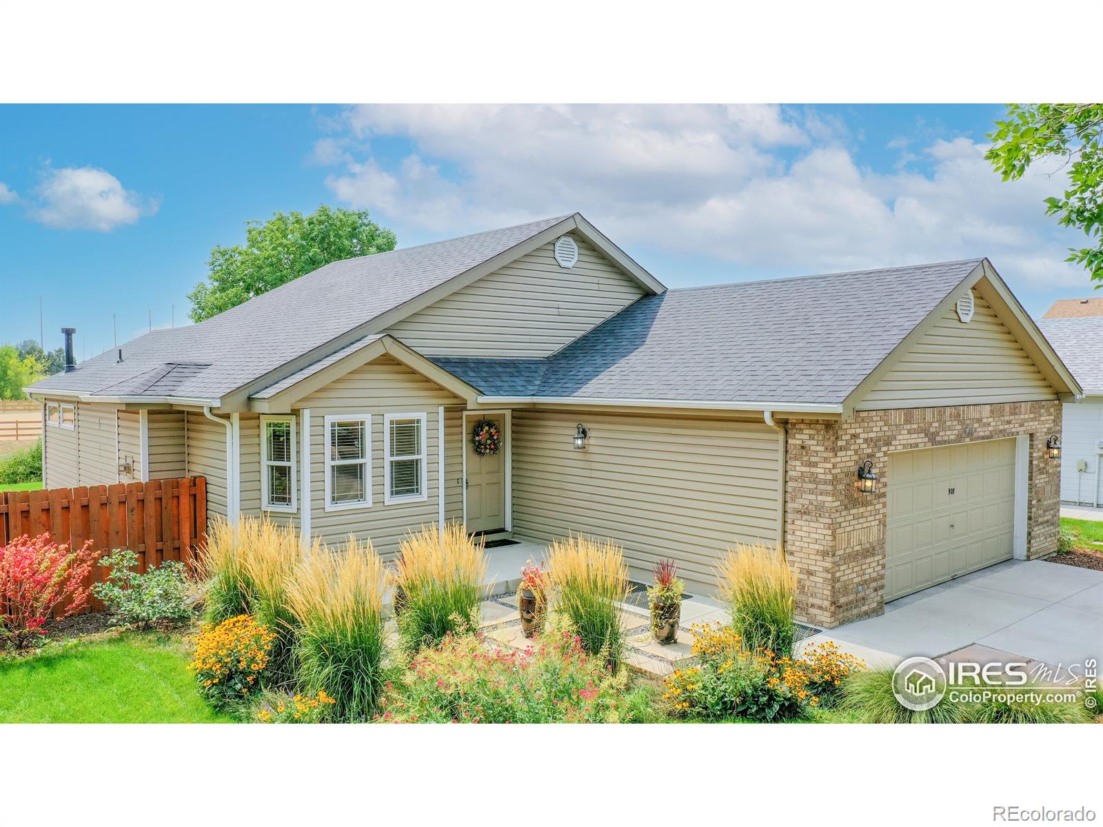 MLS Image #0 for 907  welch avenue,berthoud, Colorado