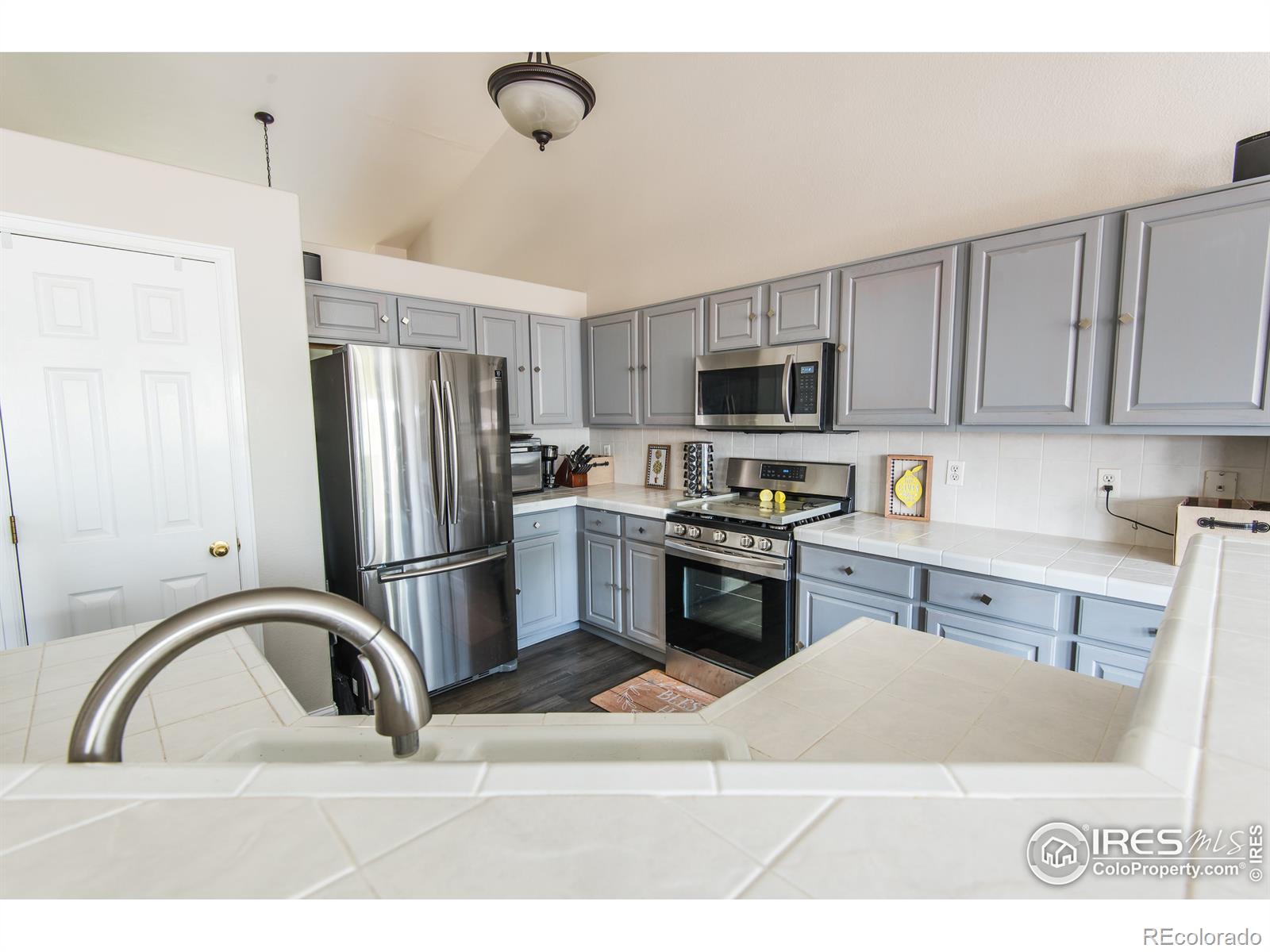 MLS Image #7 for 5505 e 117th circle,thornton, Colorado