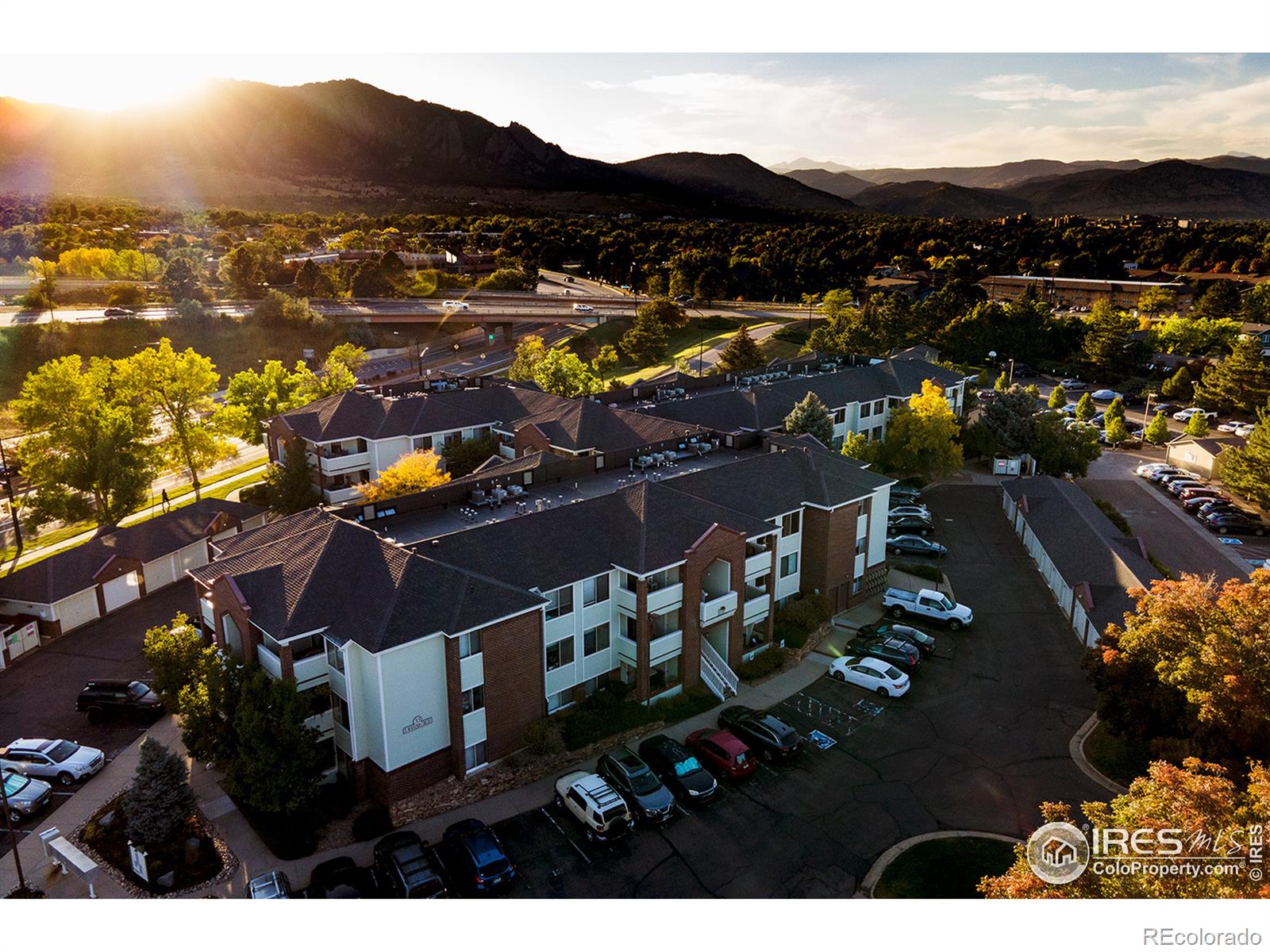 MLS Image #0 for 33 s boulder circle,boulder, Colorado