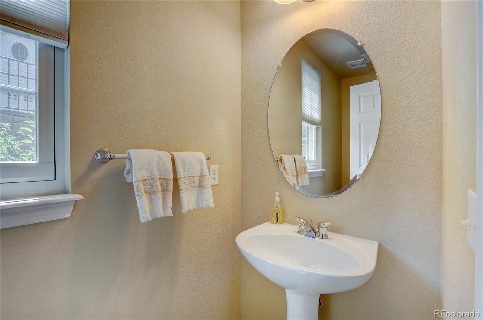 MLS Image #12 for 5953 s xenophon court,littleton, Colorado