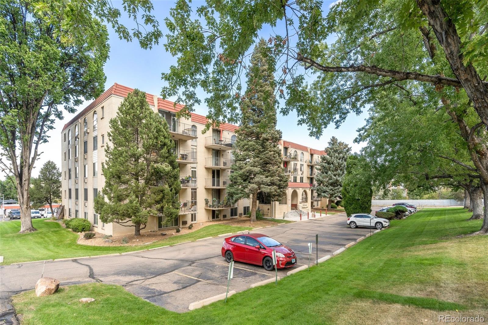 MLS Image #3 for 7801 w 35th avenue,wheat ridge, Colorado