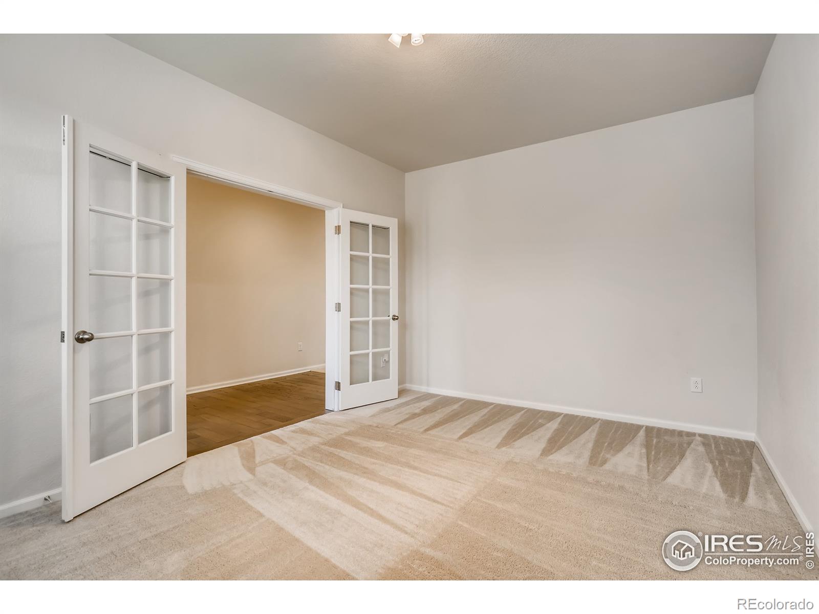 MLS Image #12 for 25107 e maple avenue,aurora, Colorado