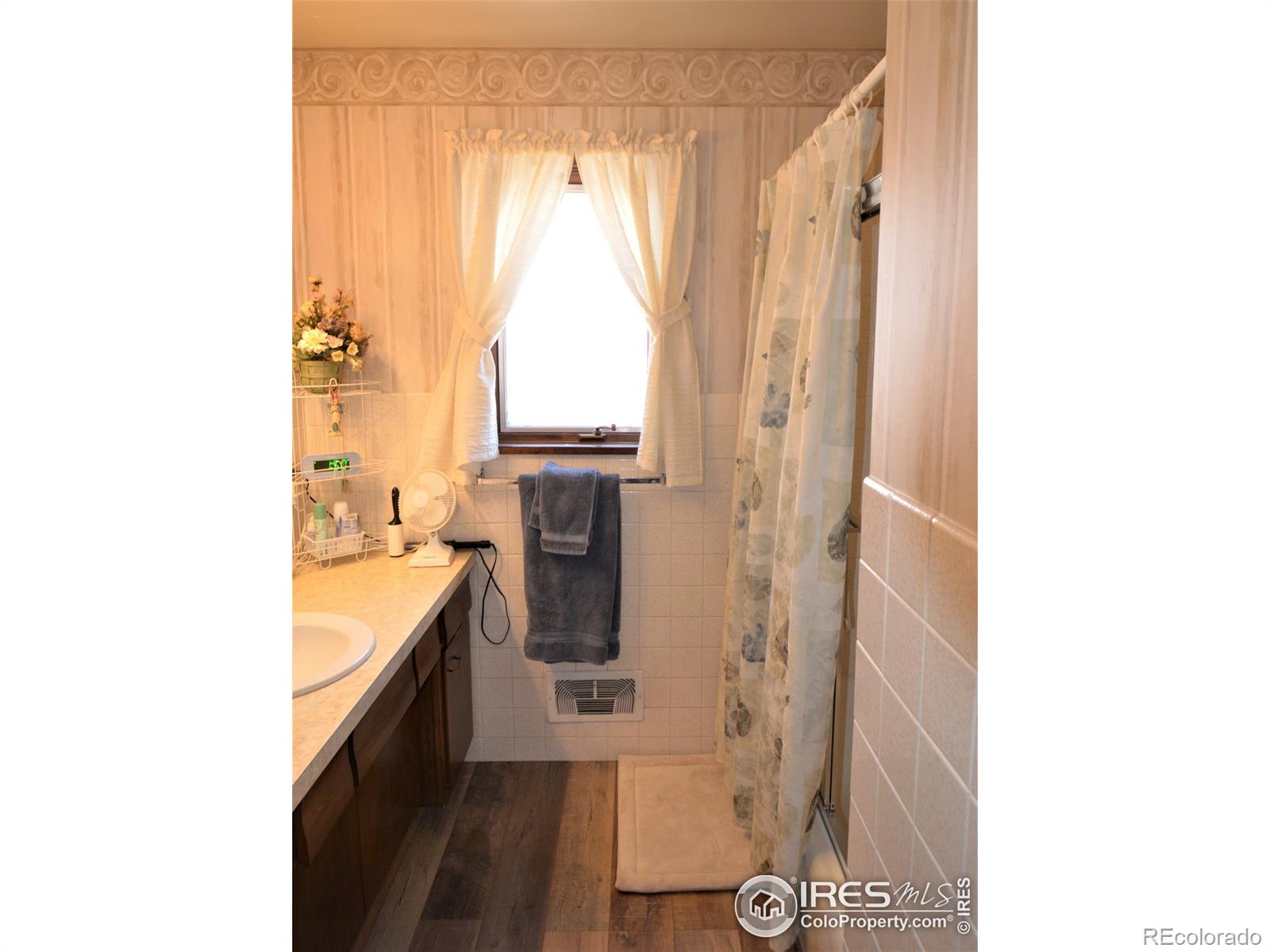 MLS Image #15 for 924  diana street,fort morgan, Colorado