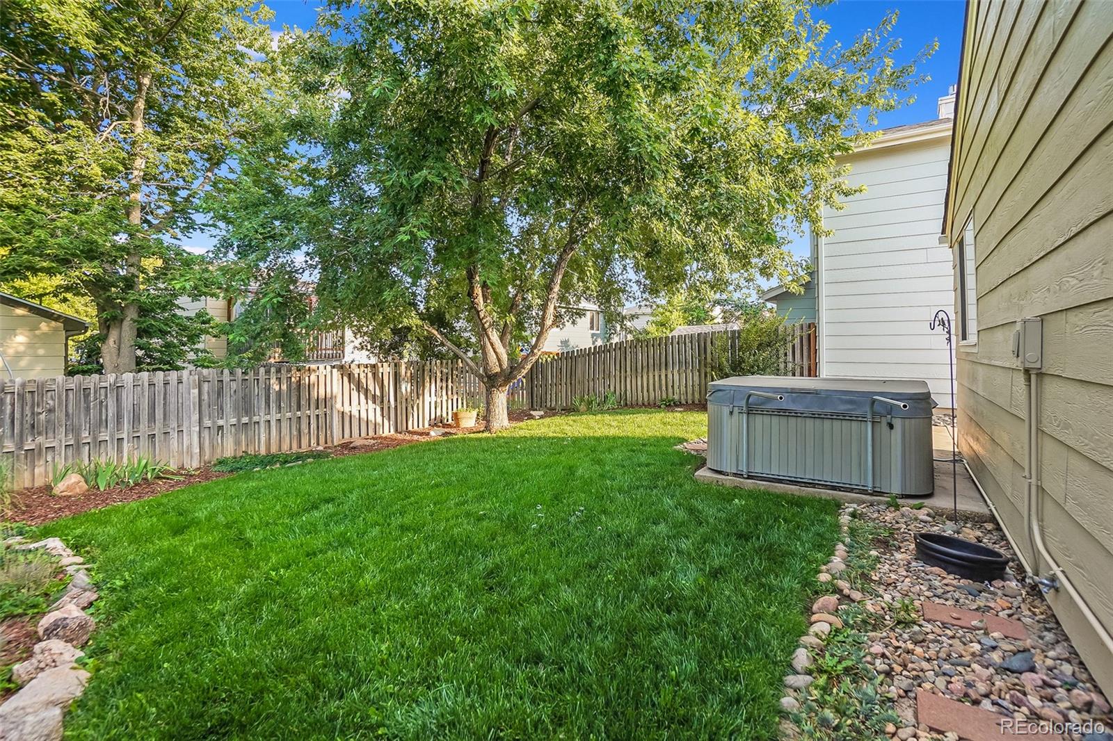 MLS Image #13 for 5636 s zinnia street,littleton, Colorado