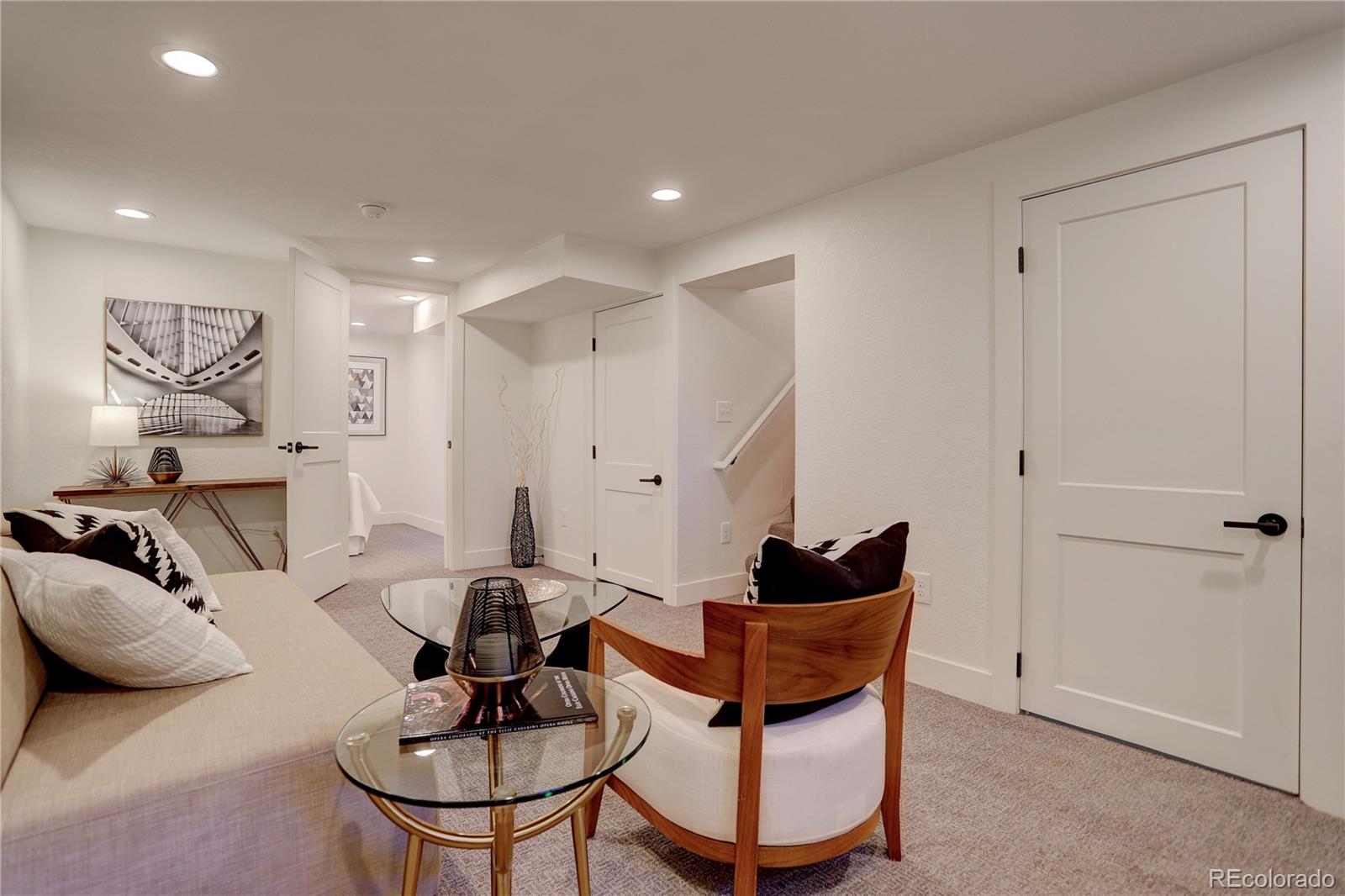 MLS Image #26 for 4152 s logan street,englewood, Colorado