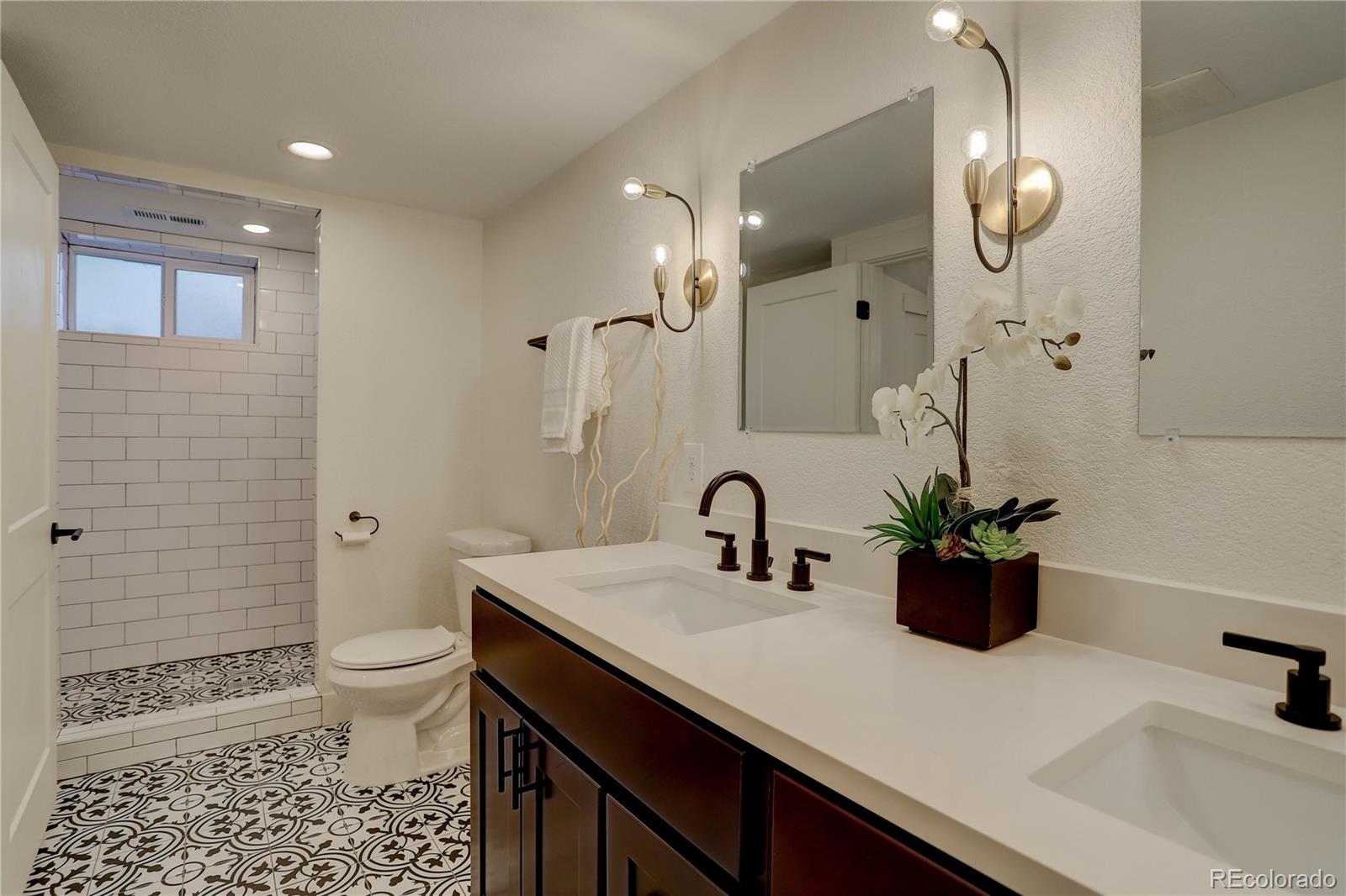 MLS Image #31 for 4152 s logan street,englewood, Colorado