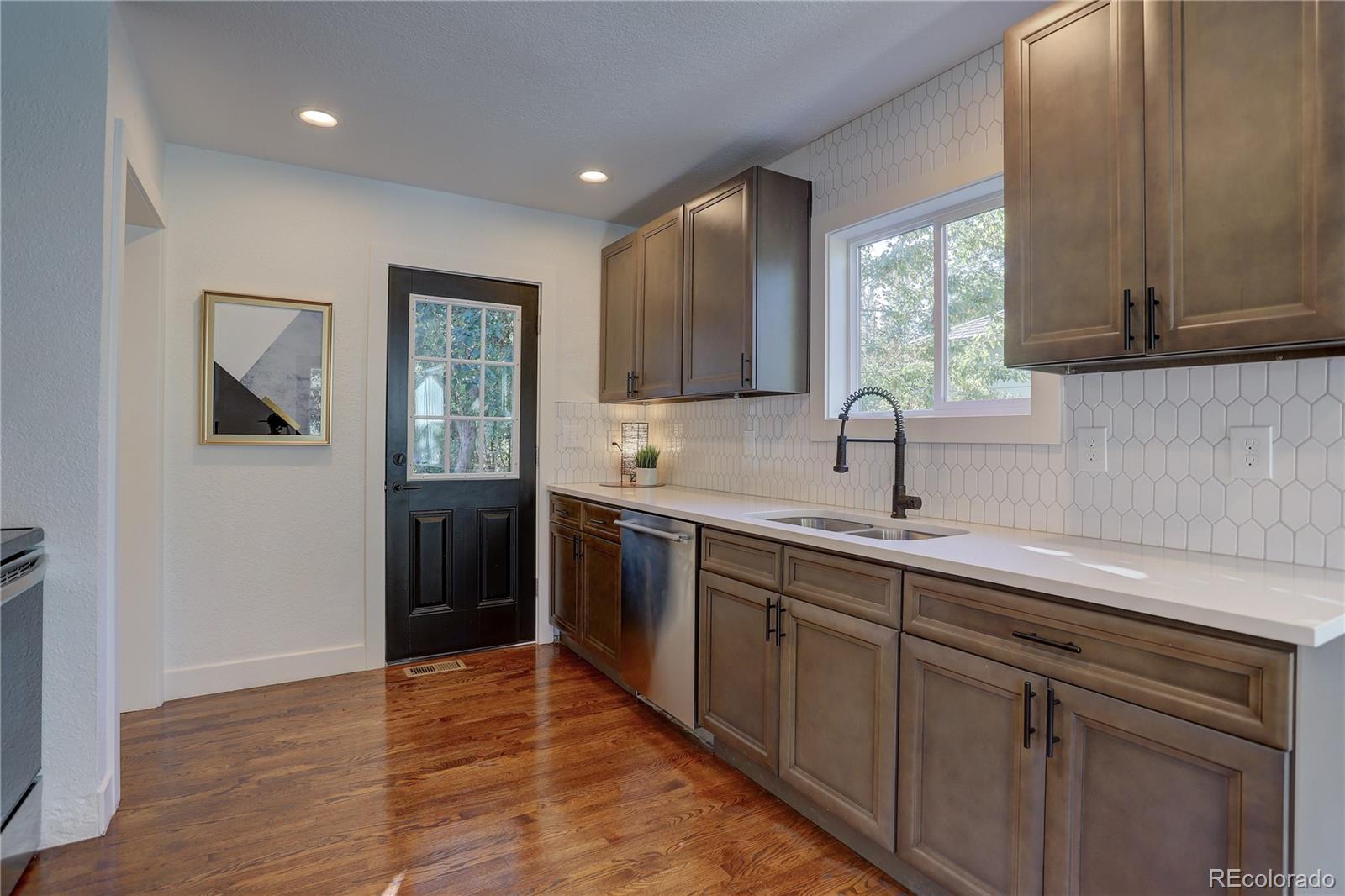 MLS Image #9 for 4152 s logan street,englewood, Colorado