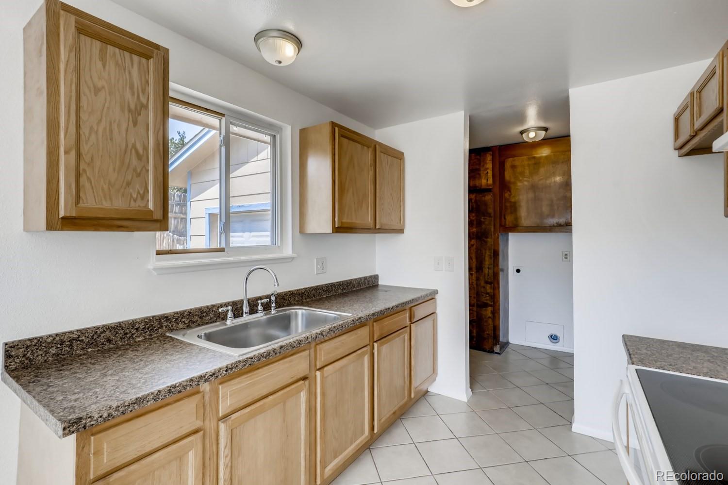 MLS Image #14 for 1365  explorador calle ,denver, Colorado