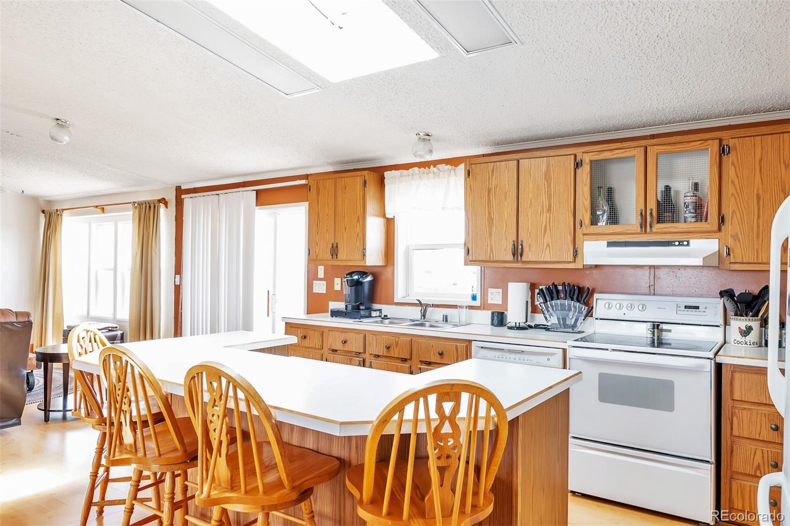 MLS Image #2 for 9522  sun country drive,elizabeth, Colorado