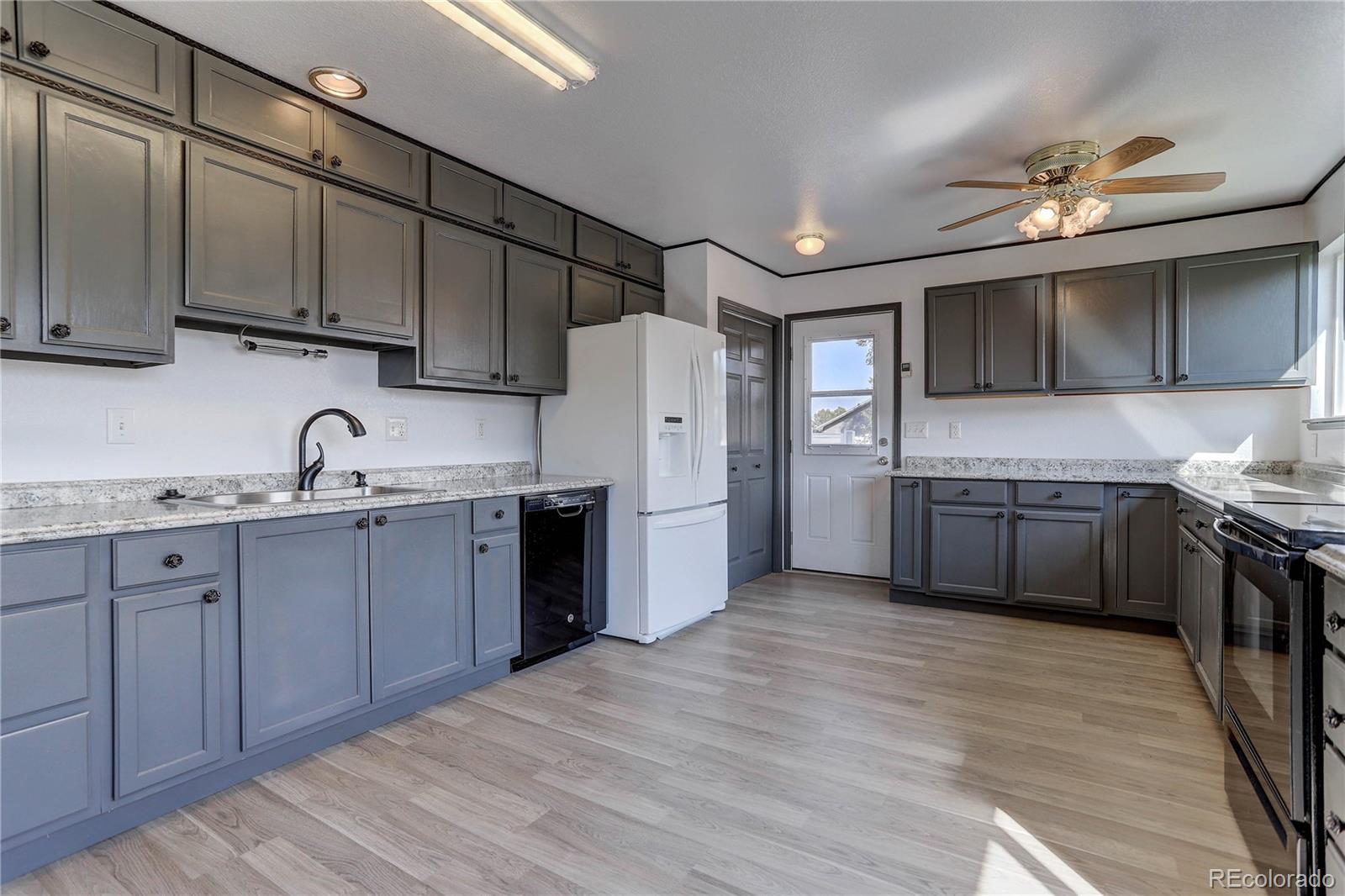 MLS Image #4 for 3706  mcavoy avenue,evans, Colorado