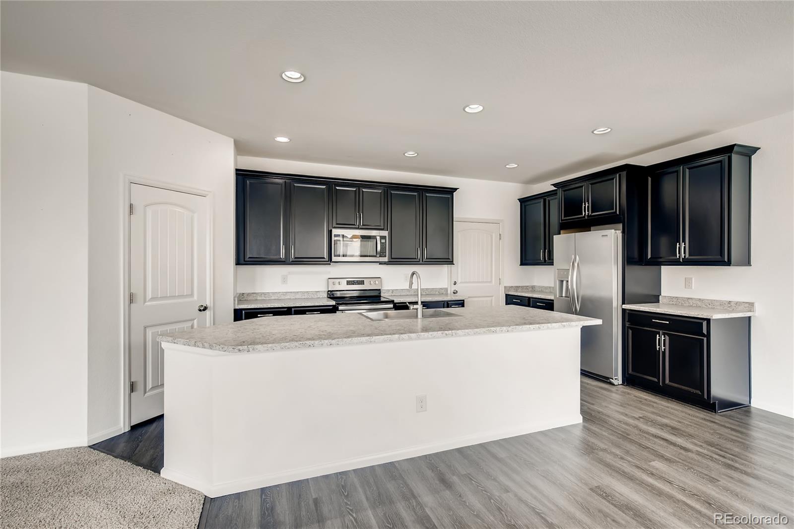 MLS Image #9 for 15966  fillmore street,thornton, Colorado