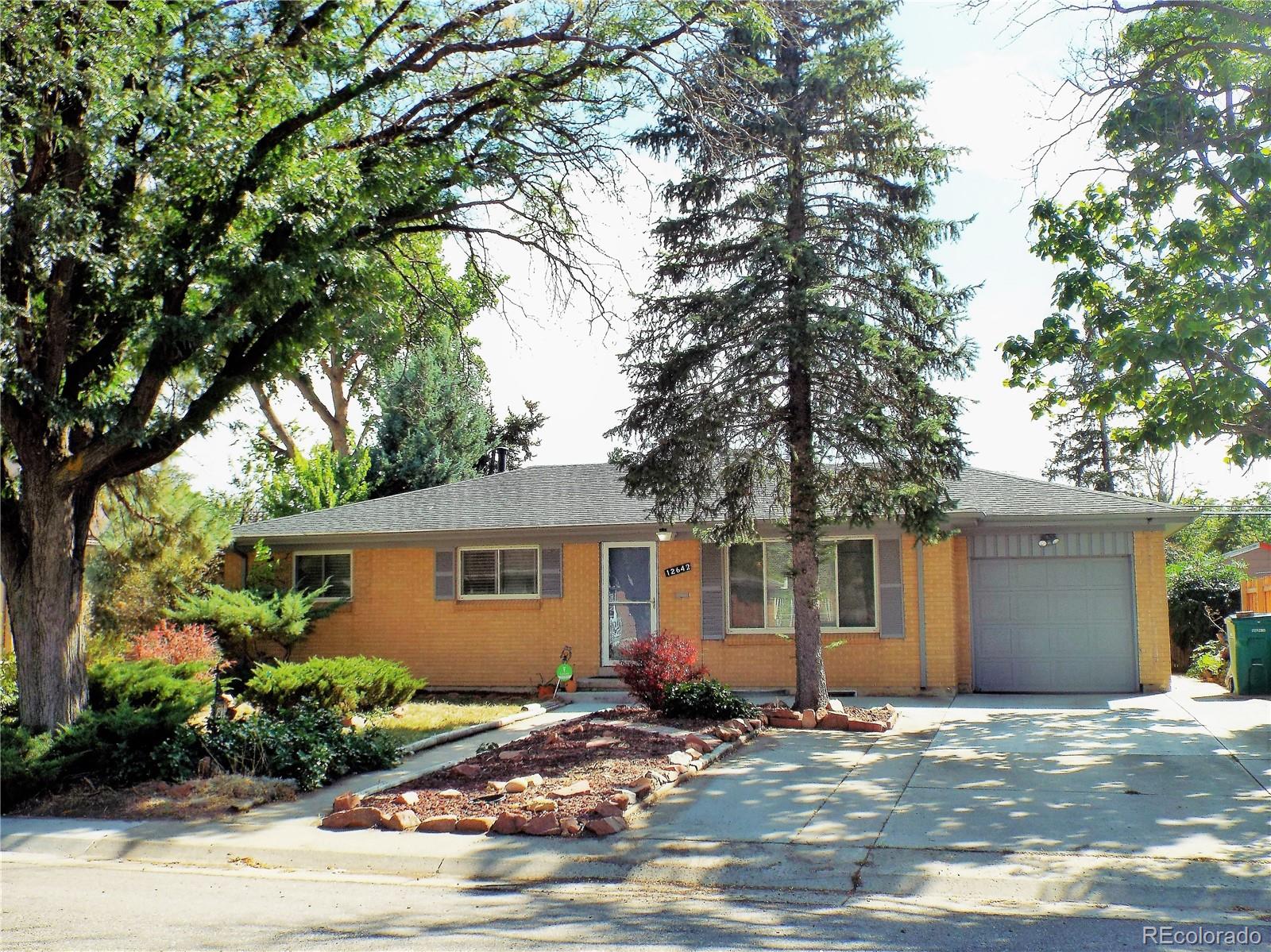 MLS Image #2 for 12642 e 30th avenue,aurora, Colorado