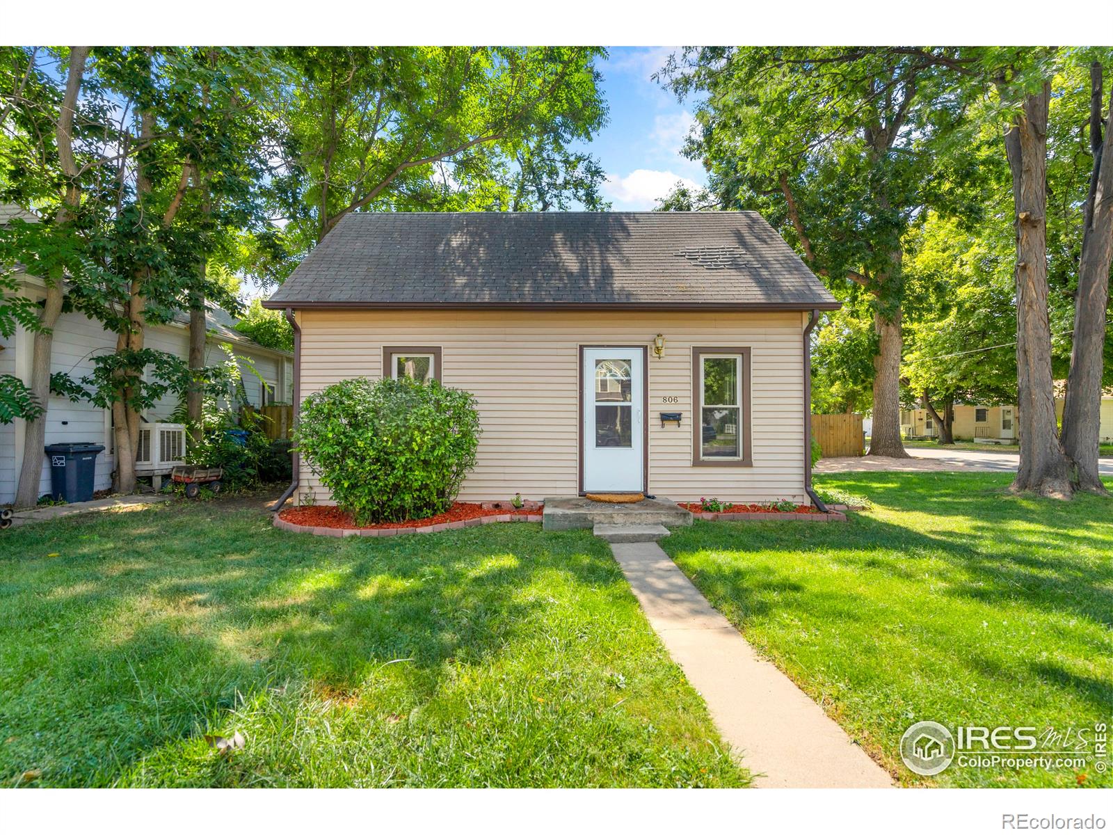 CMA Image for 806 E 5th Street,Loveland, Colorado