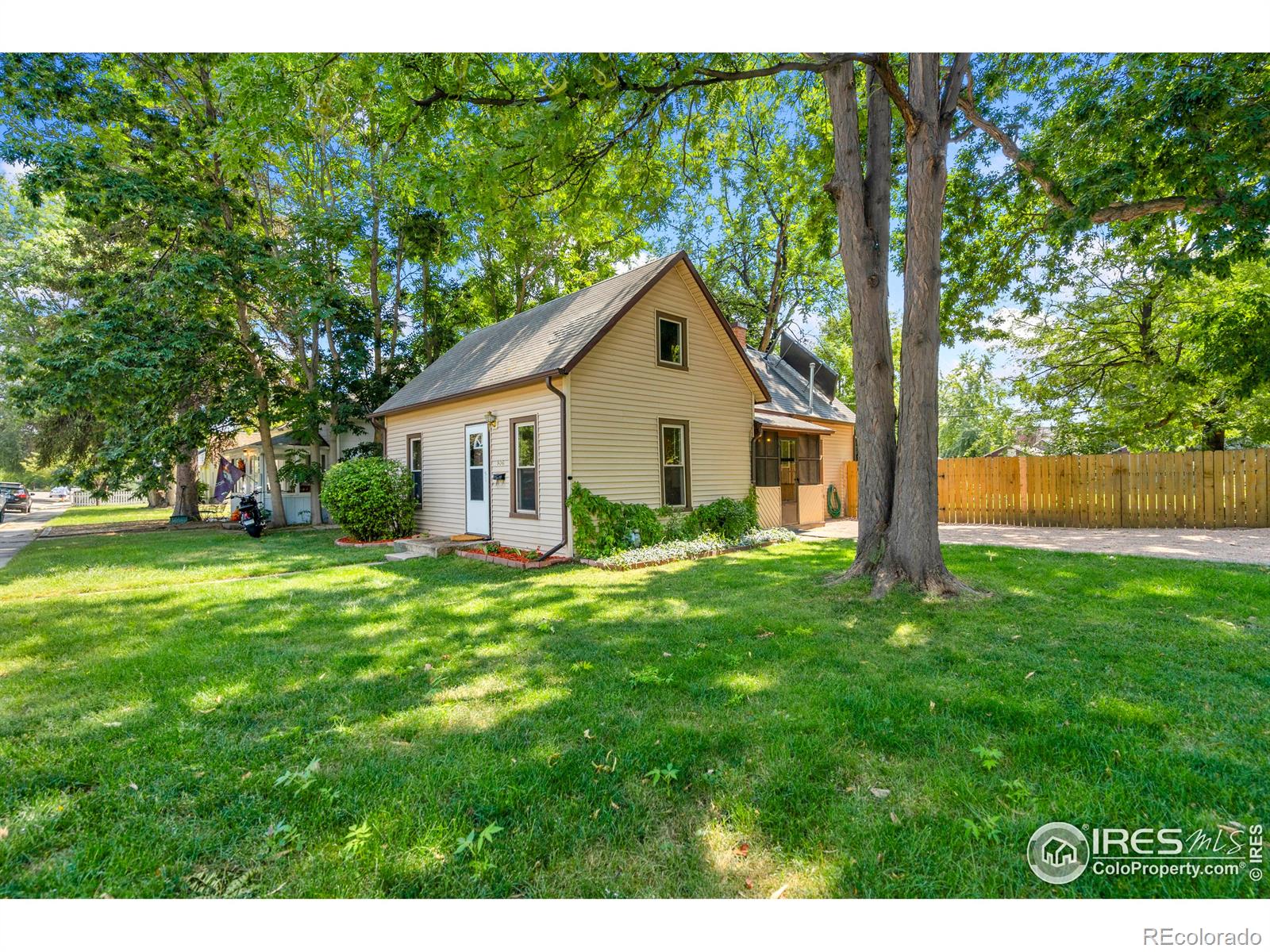 MLS Image #2 for 806 e 5th street,loveland, Colorado